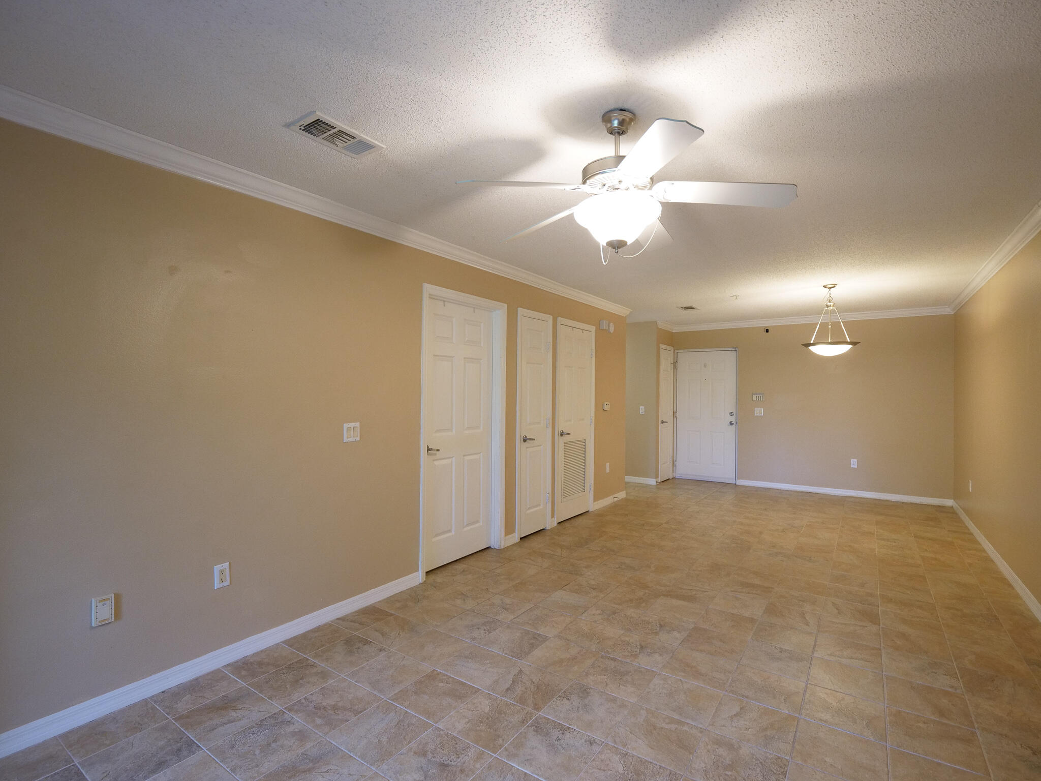 THE FLORIDA CLUB - Residential