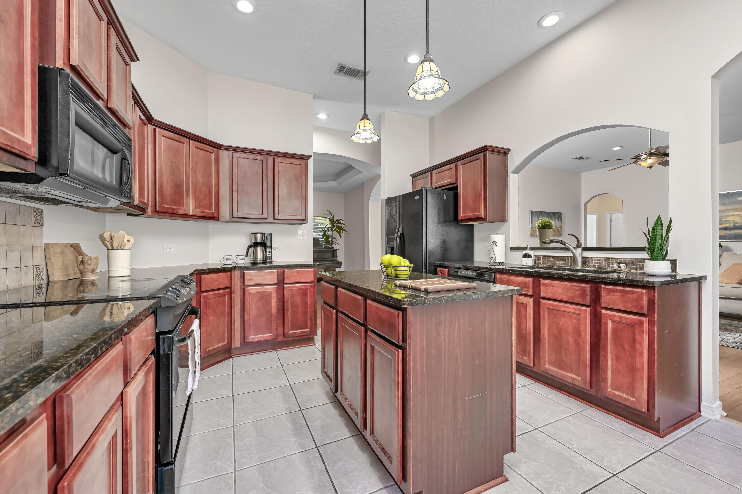 BRIDGEPORT COLONY - Residential