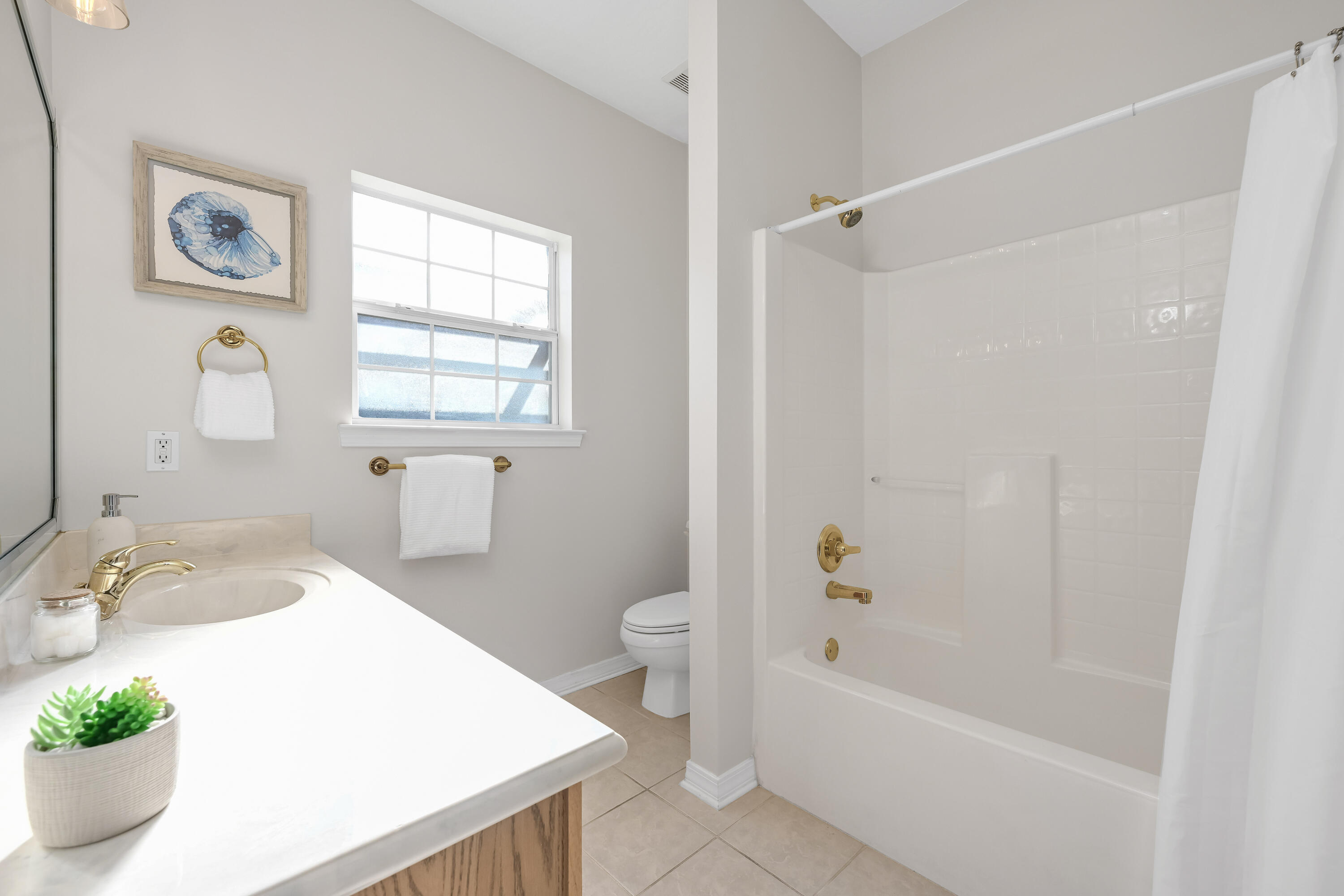 BRIDGEPORT COLONY - Residential