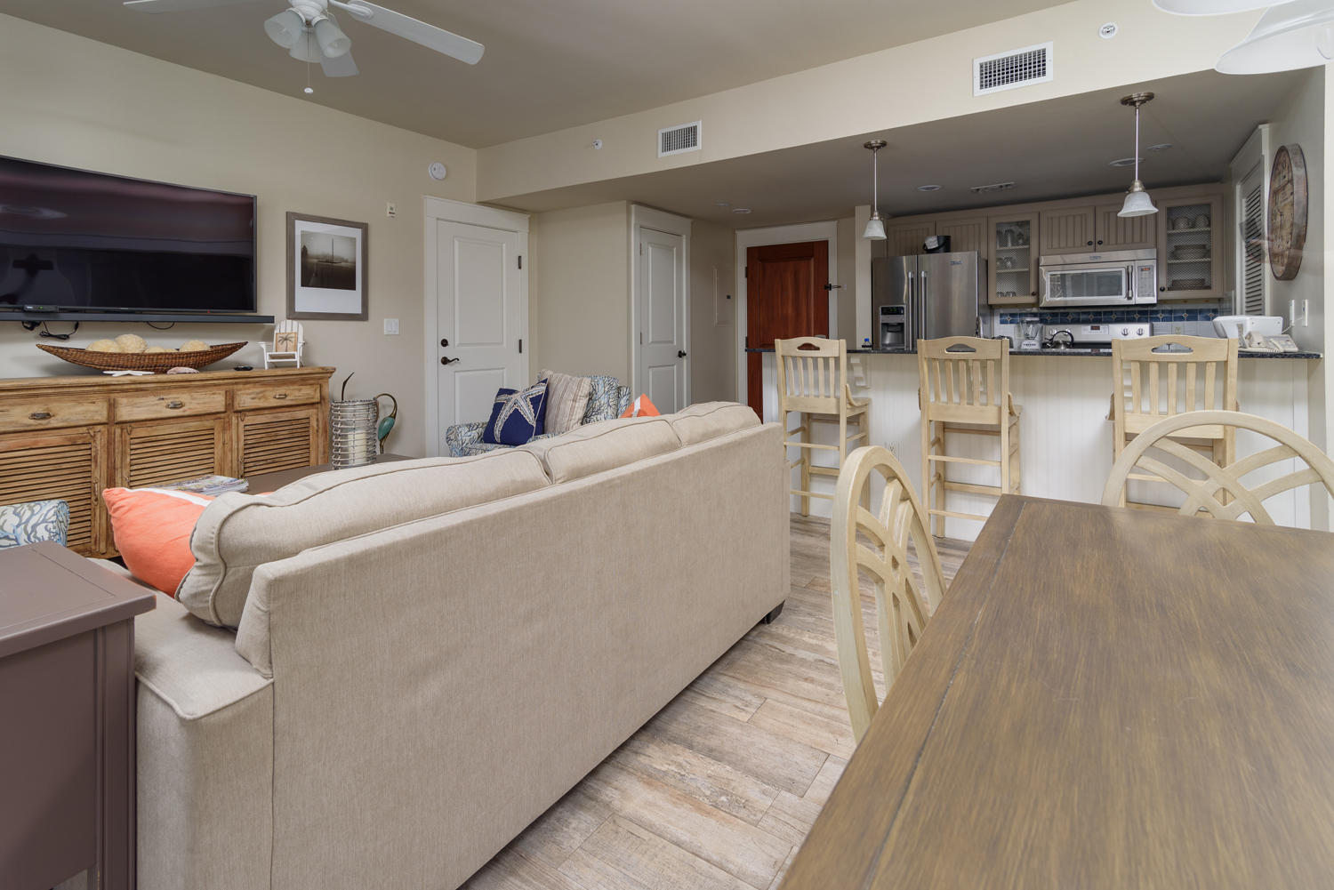 MARKET STREET INN - Residential