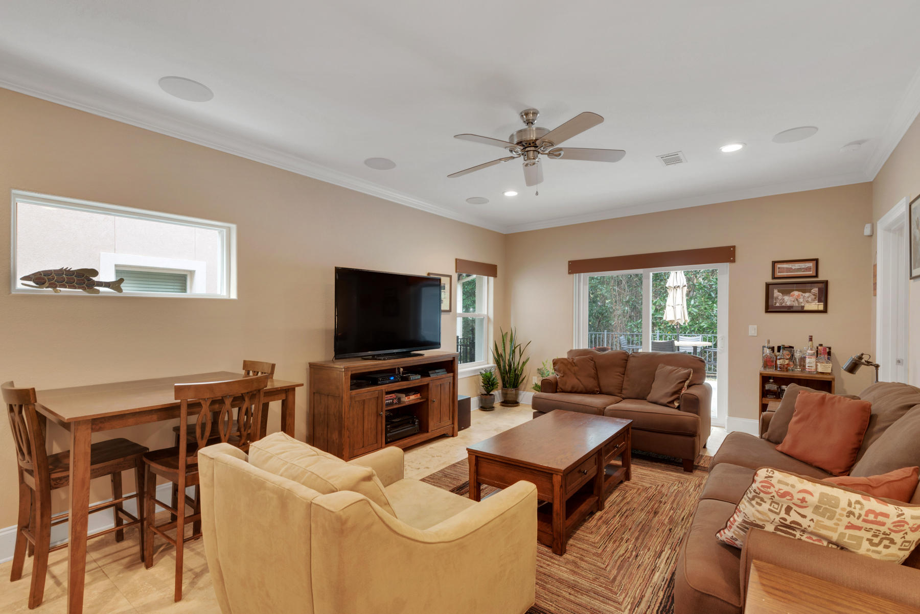 SOUNDVIEW LANDING - Residential