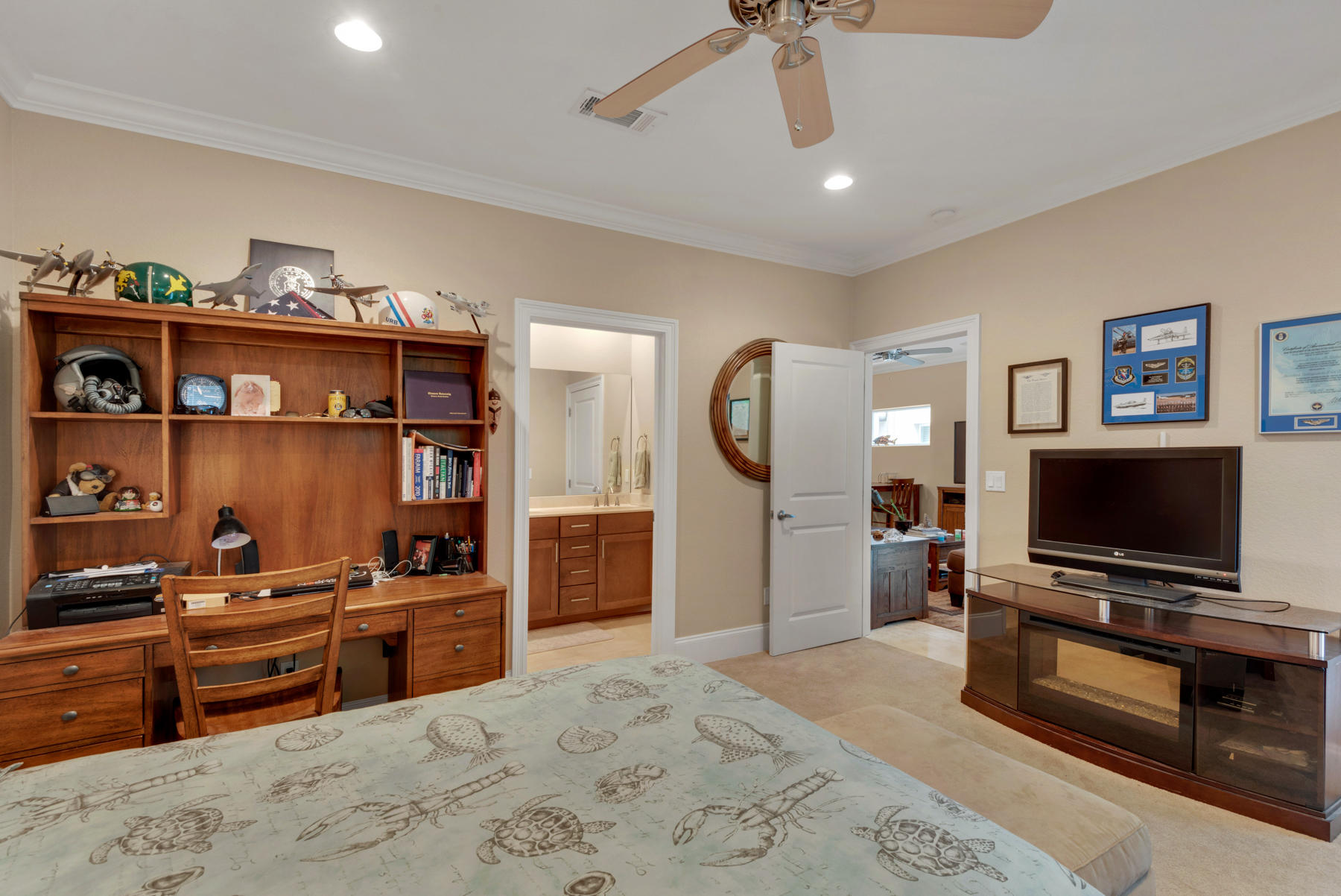 SOUNDVIEW LANDING - Residential