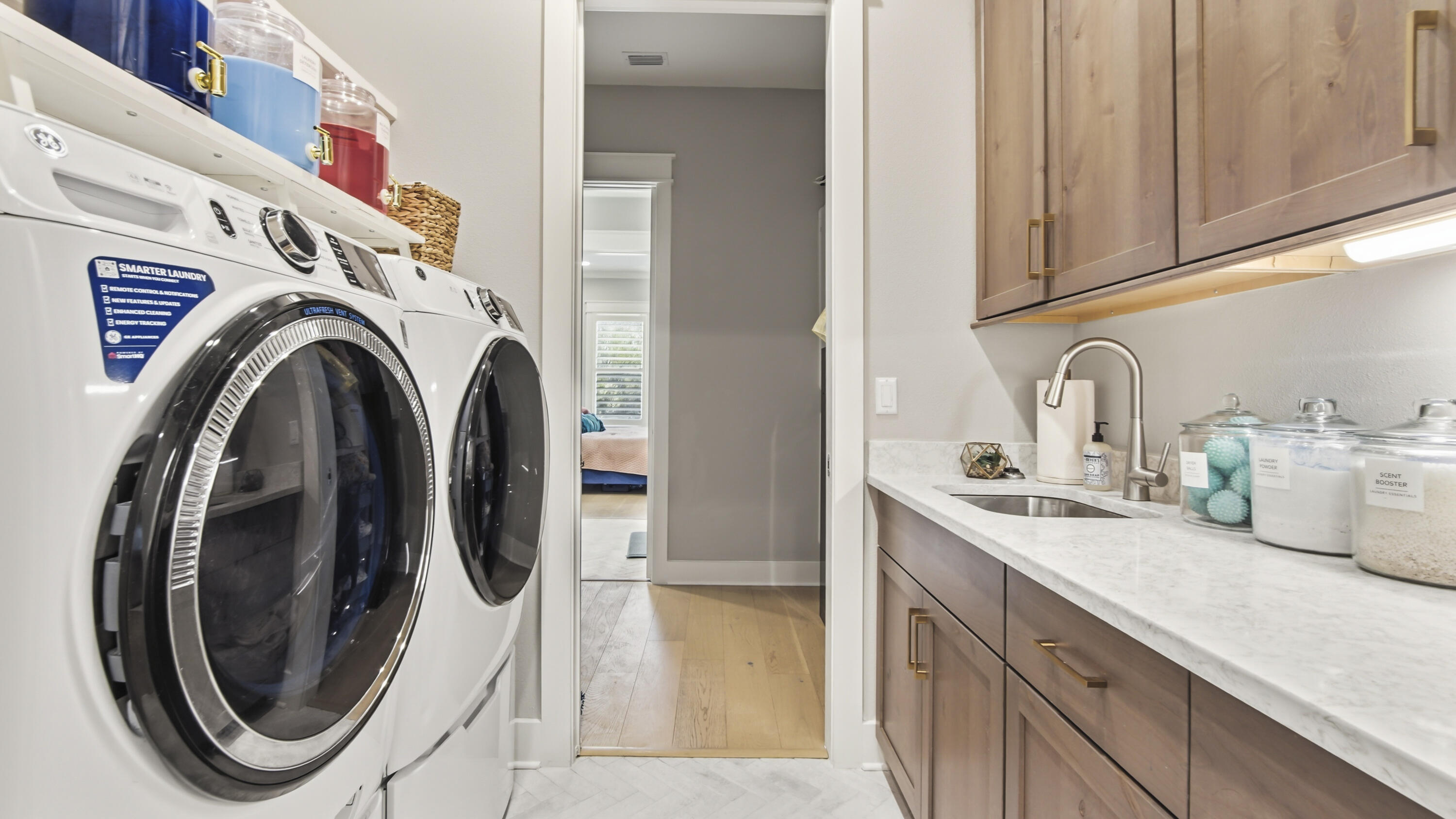 HAMMOCK BAY - Residential