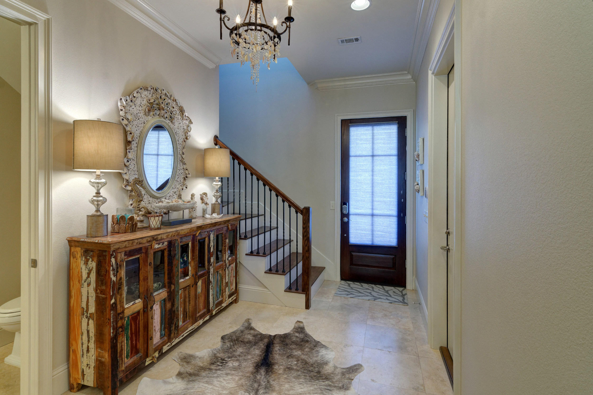 VILLA LAGO - Residential