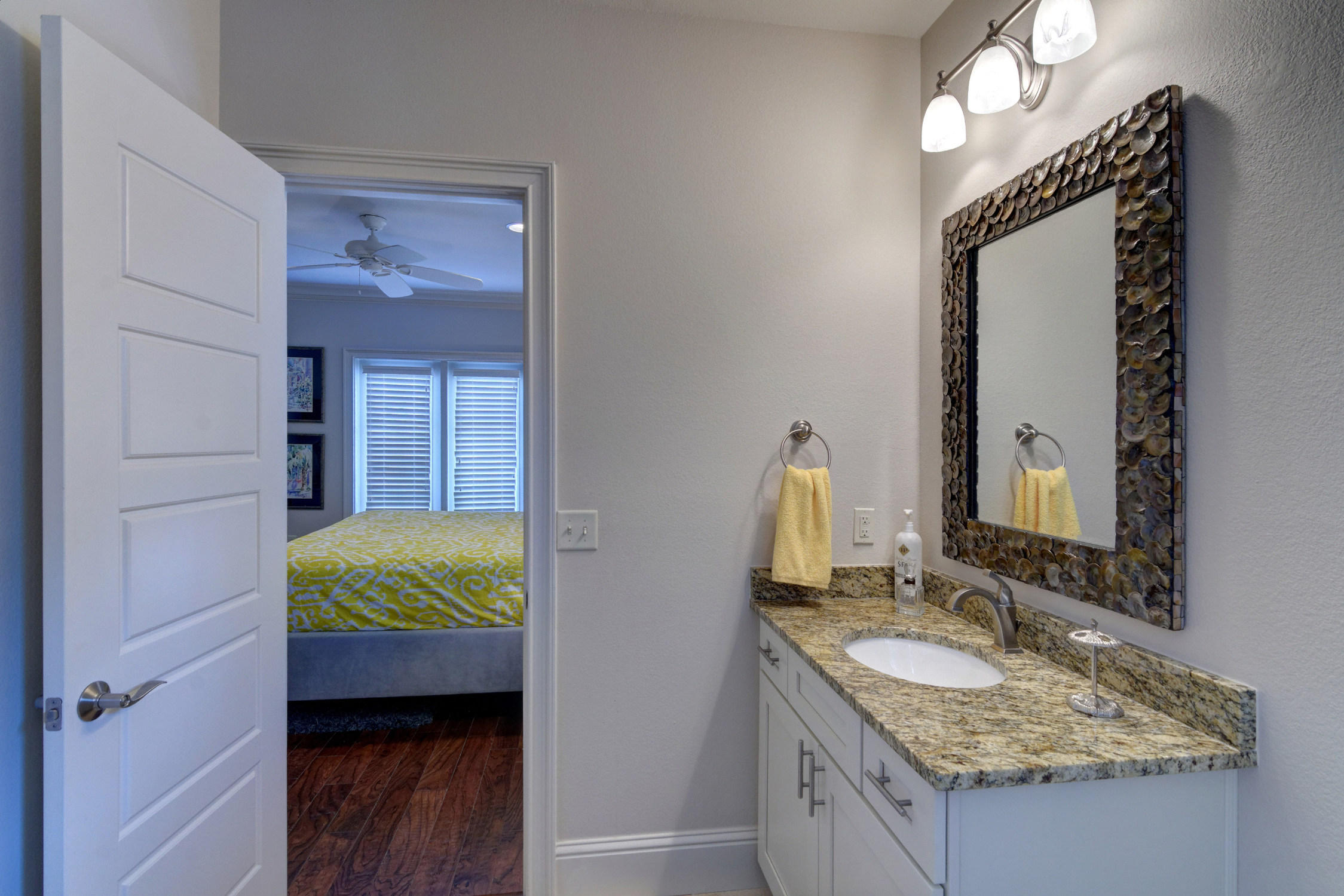 VILLA LAGO - Residential