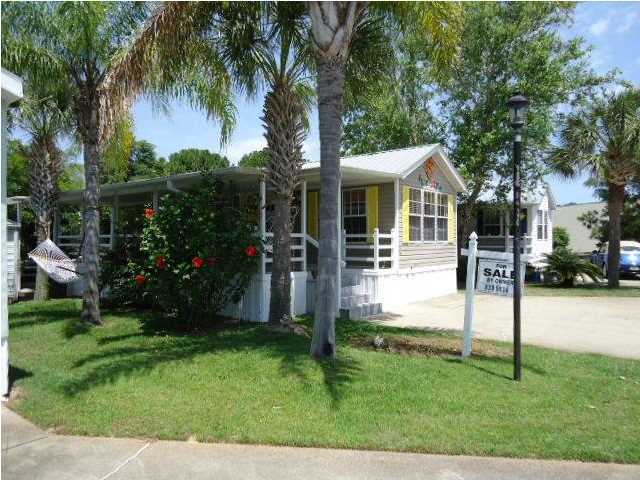 MAGNOLIA RV PARK - Residential Lease
