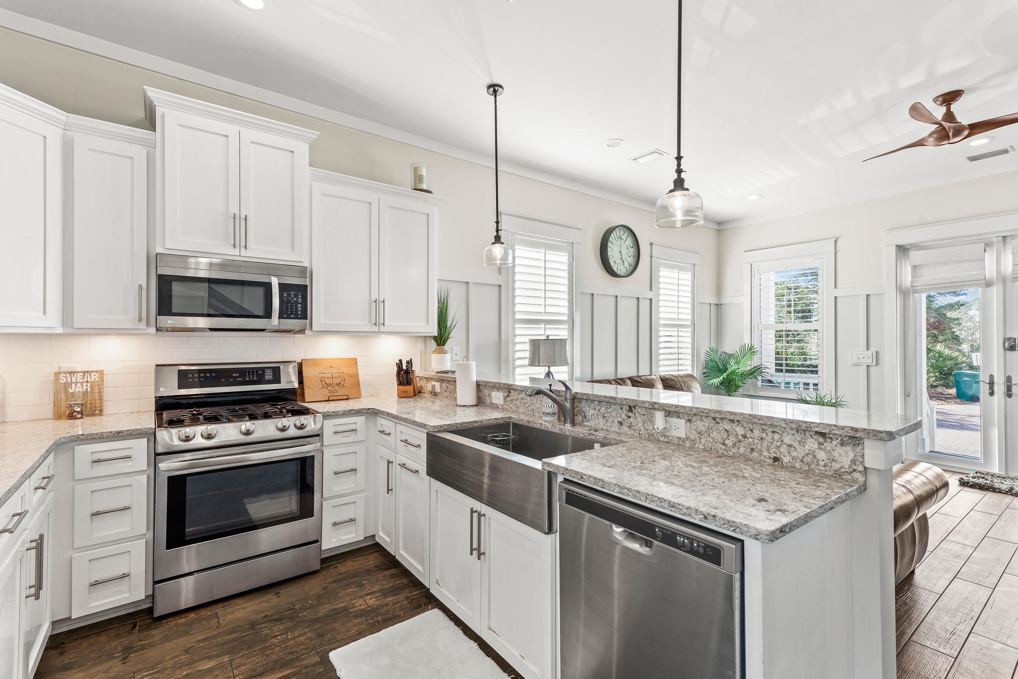 SOUTH SHORES - Residential