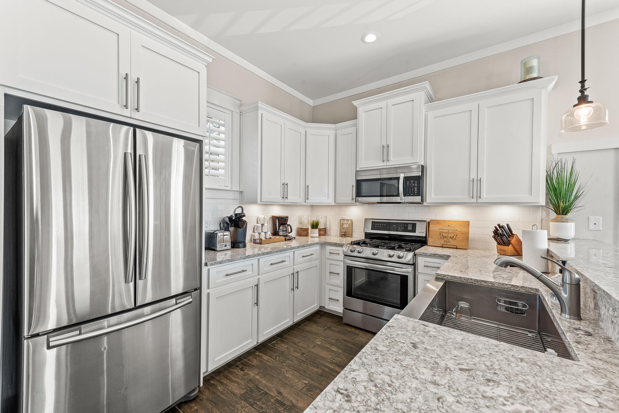 SOUTH SHORES - Residential