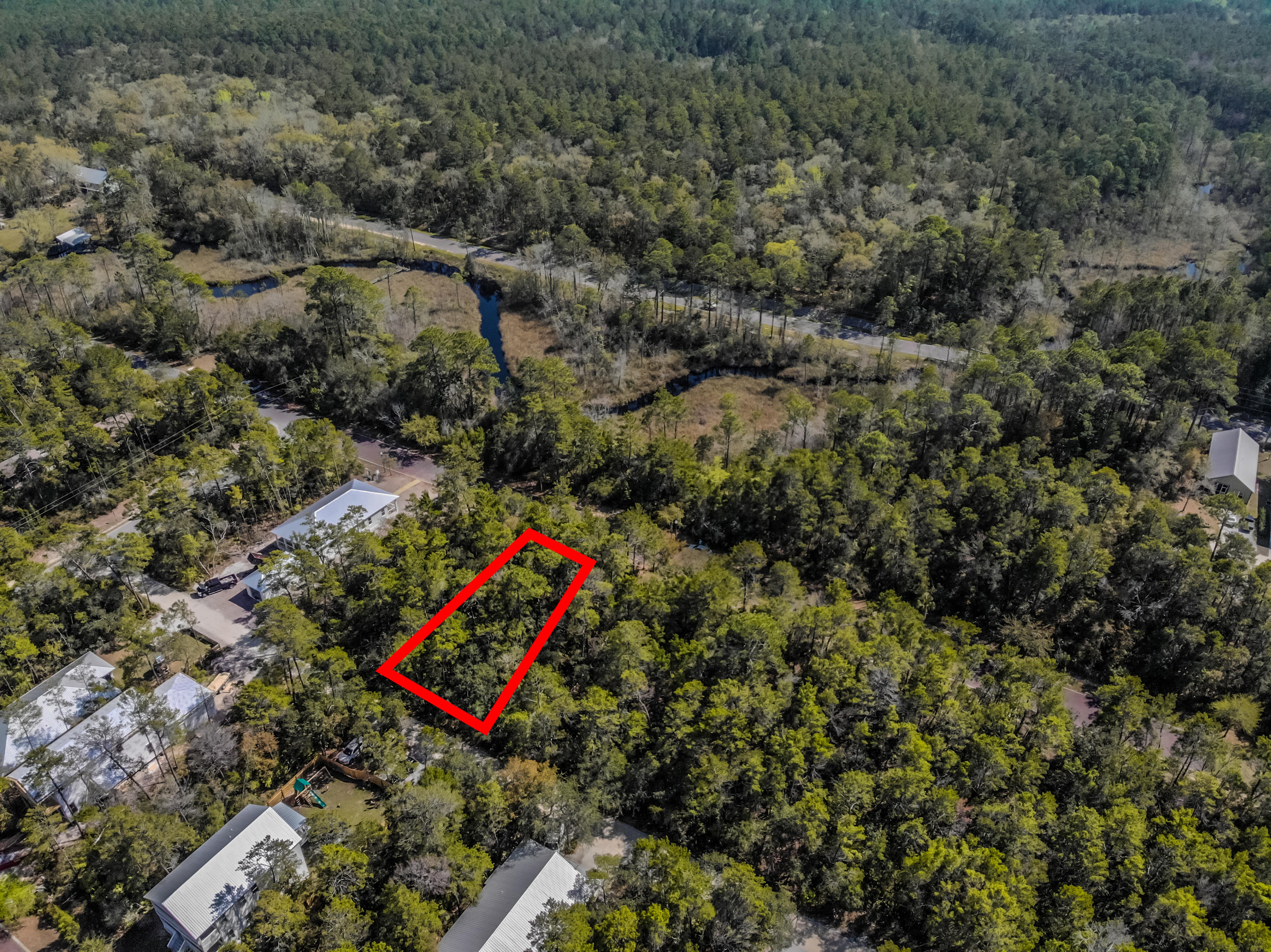 GRAYTON BAYOU - Land