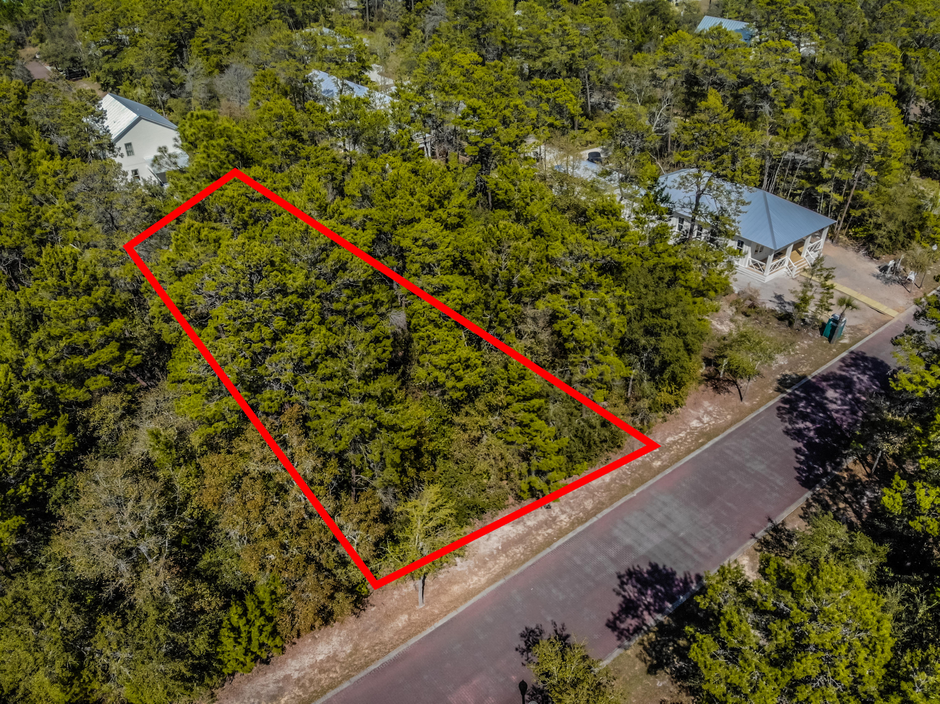 GRAYTON BAYOU - Land