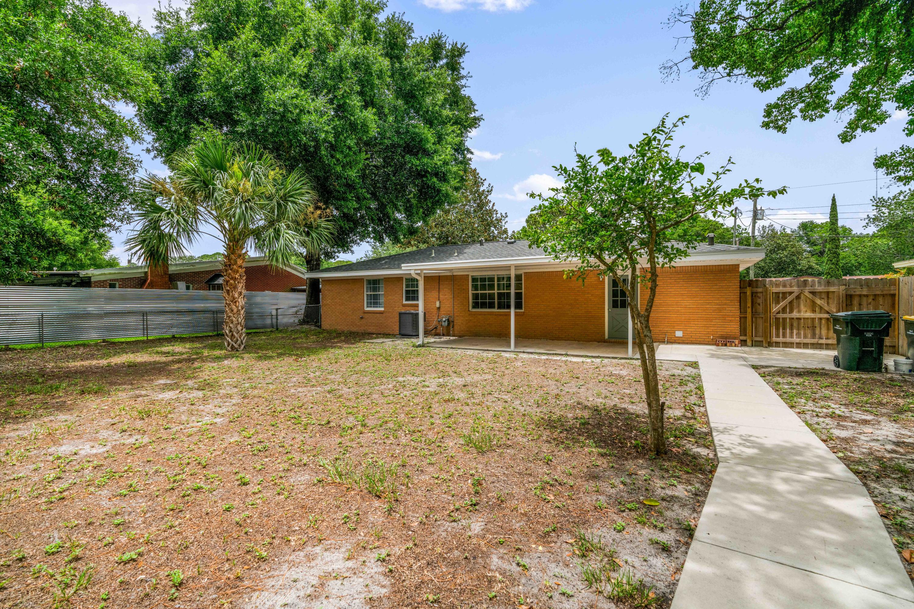 SANTA ROSA PARK - Residential