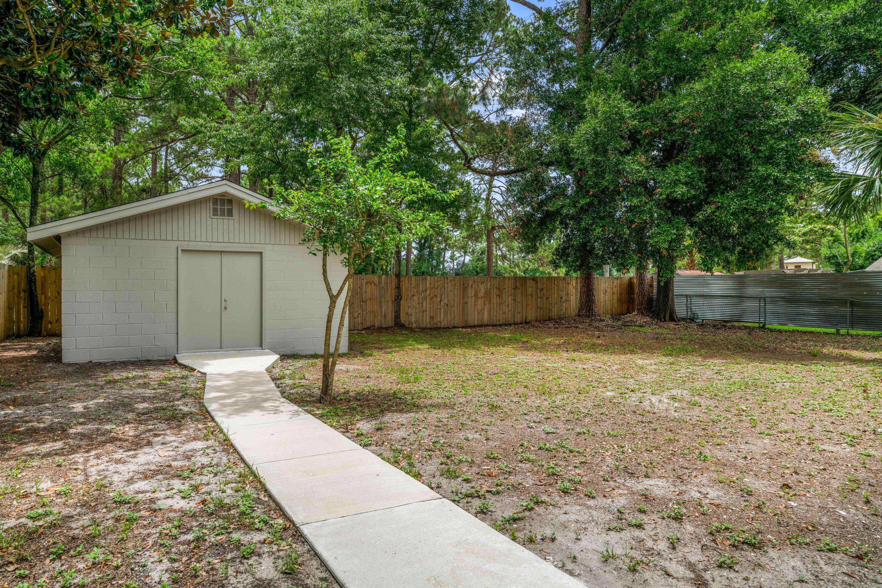 SANTA ROSA PARK - Residential