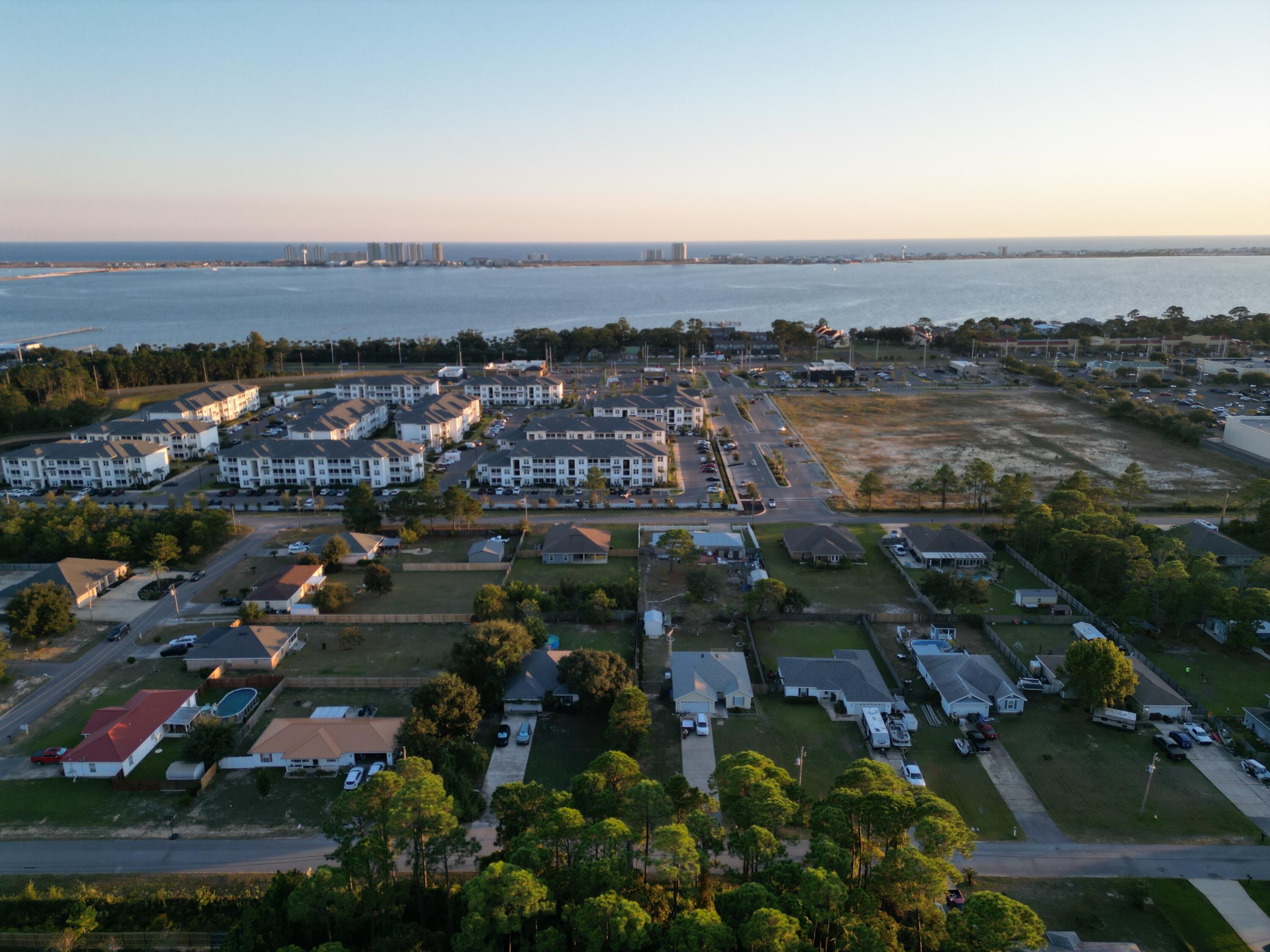 Navarre Second Addition - Land
