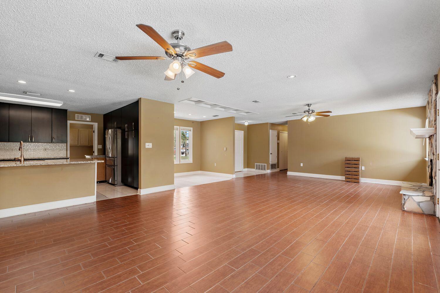 PINEDALE 2ND ADDN - Residential