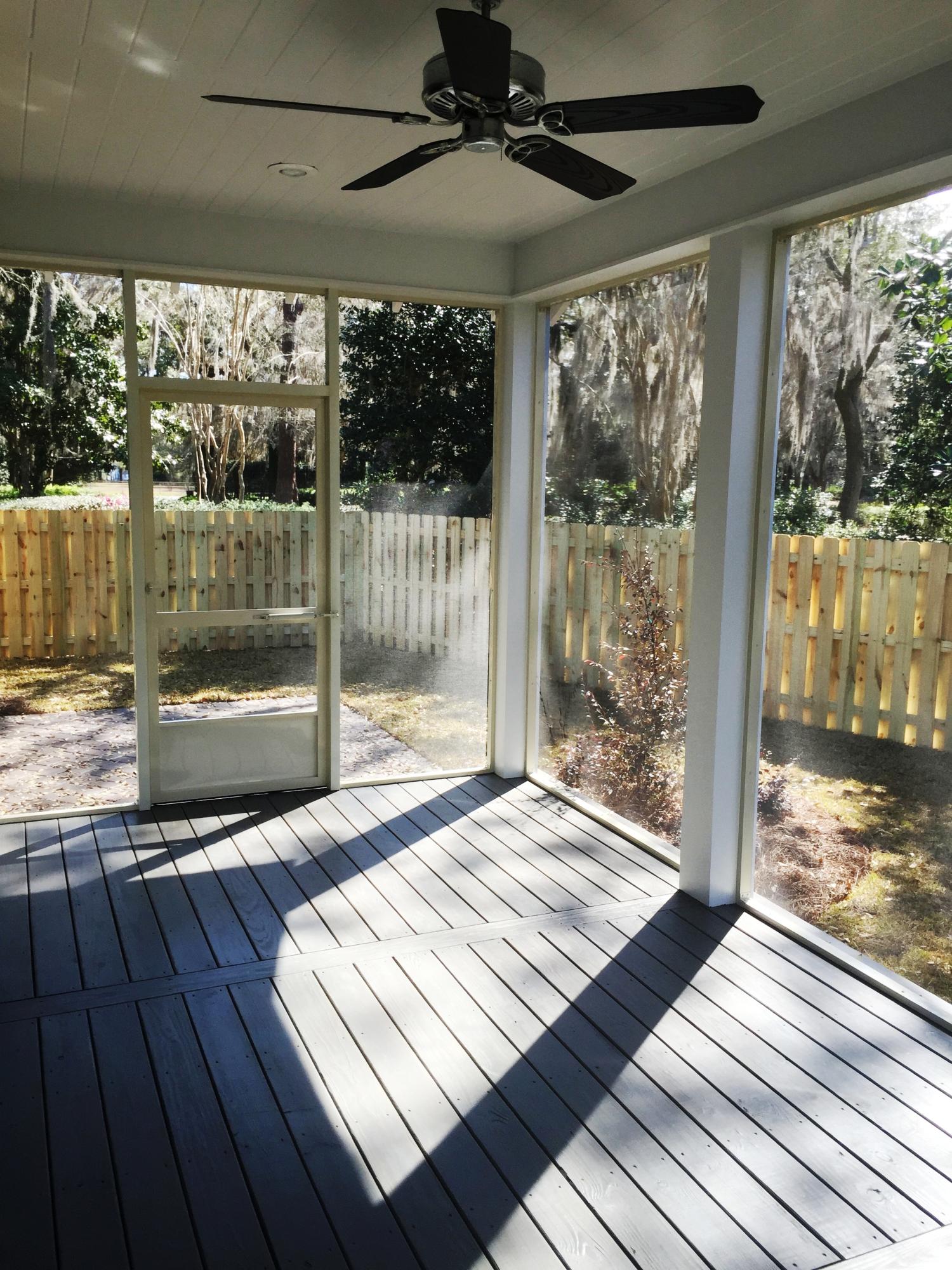 CARSON OAKS - Residential