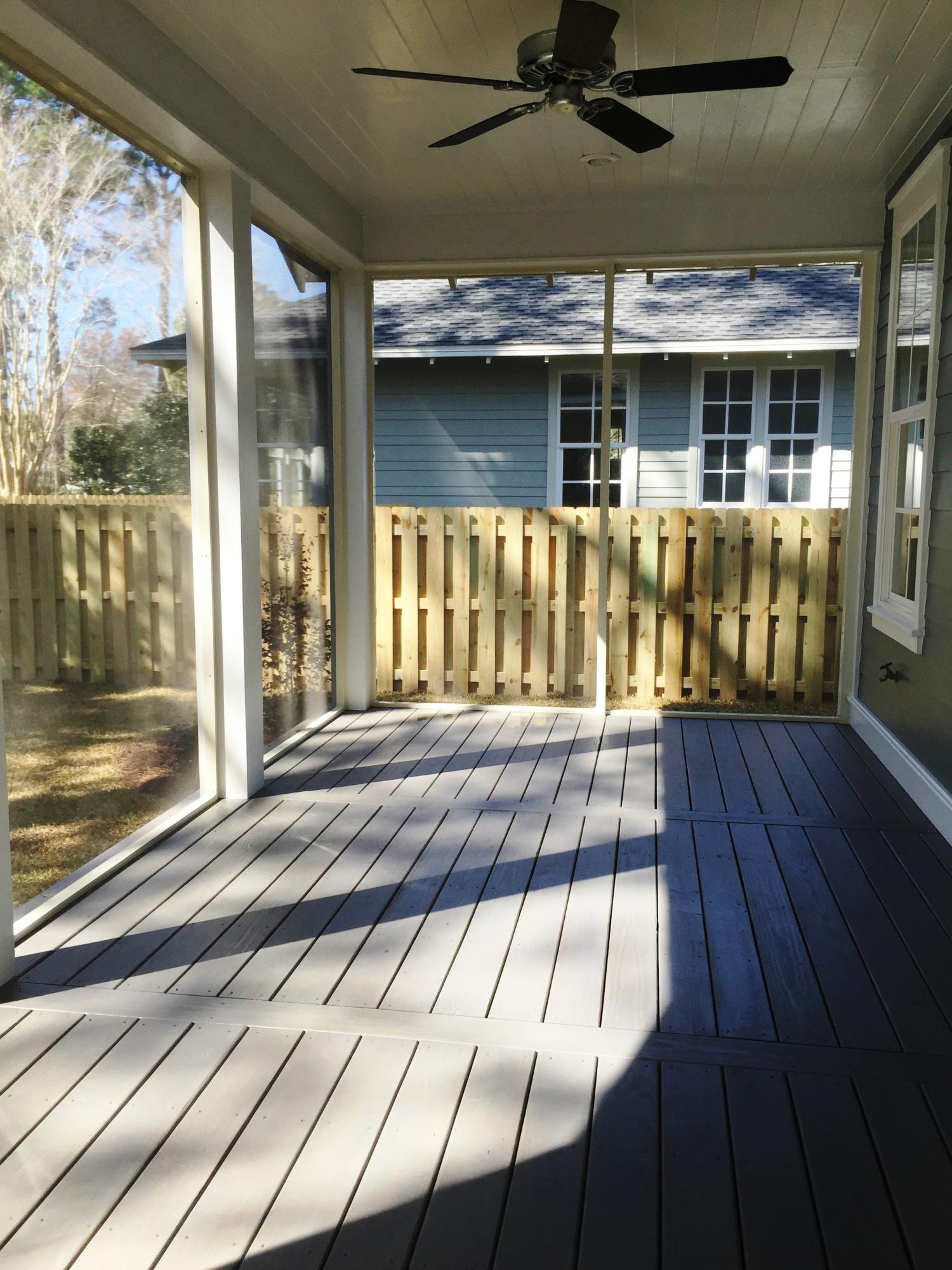 CARSON OAKS - Residential