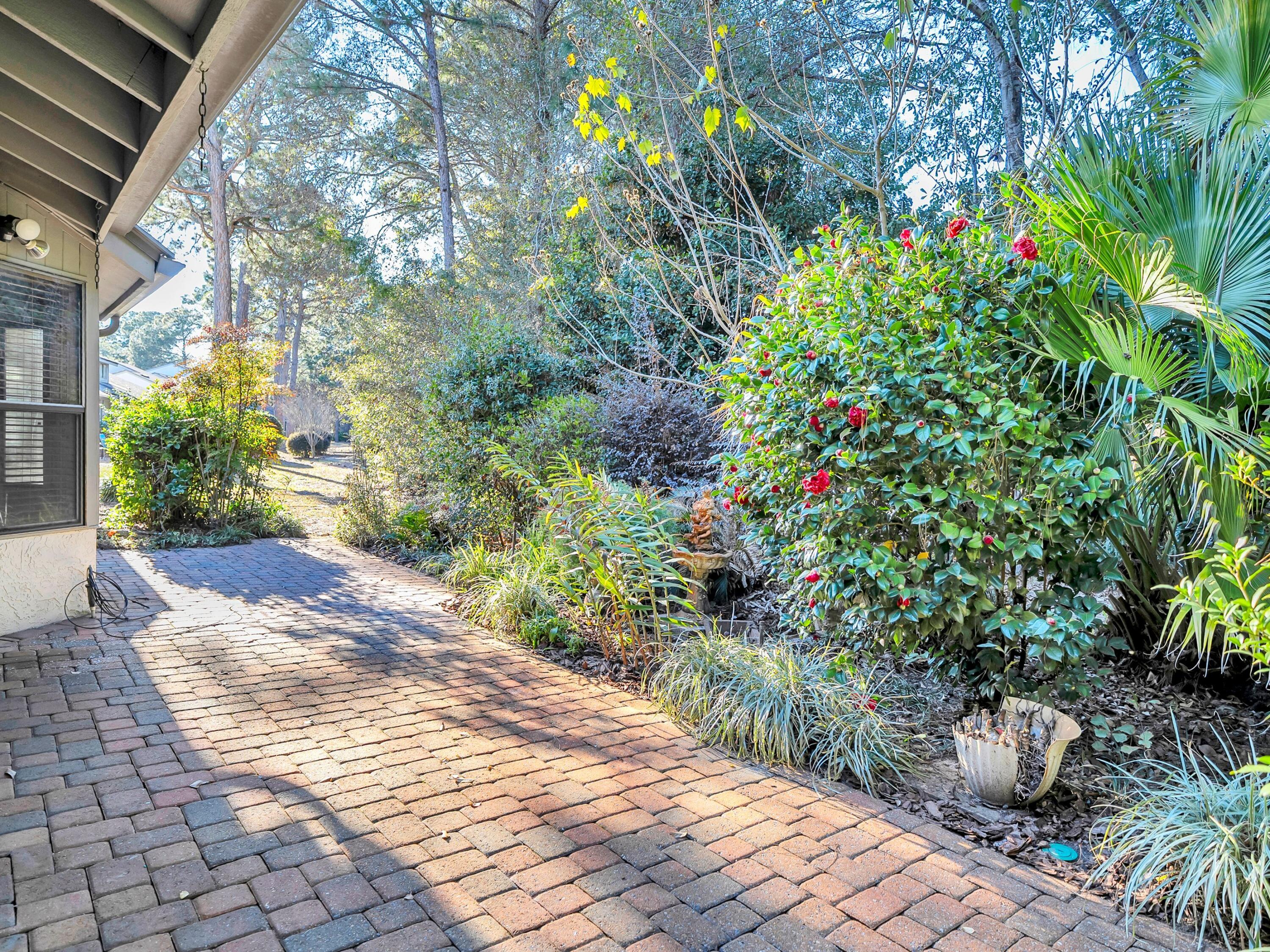 GLENEAGLES GREEN BLUEWATER BAY - Residential