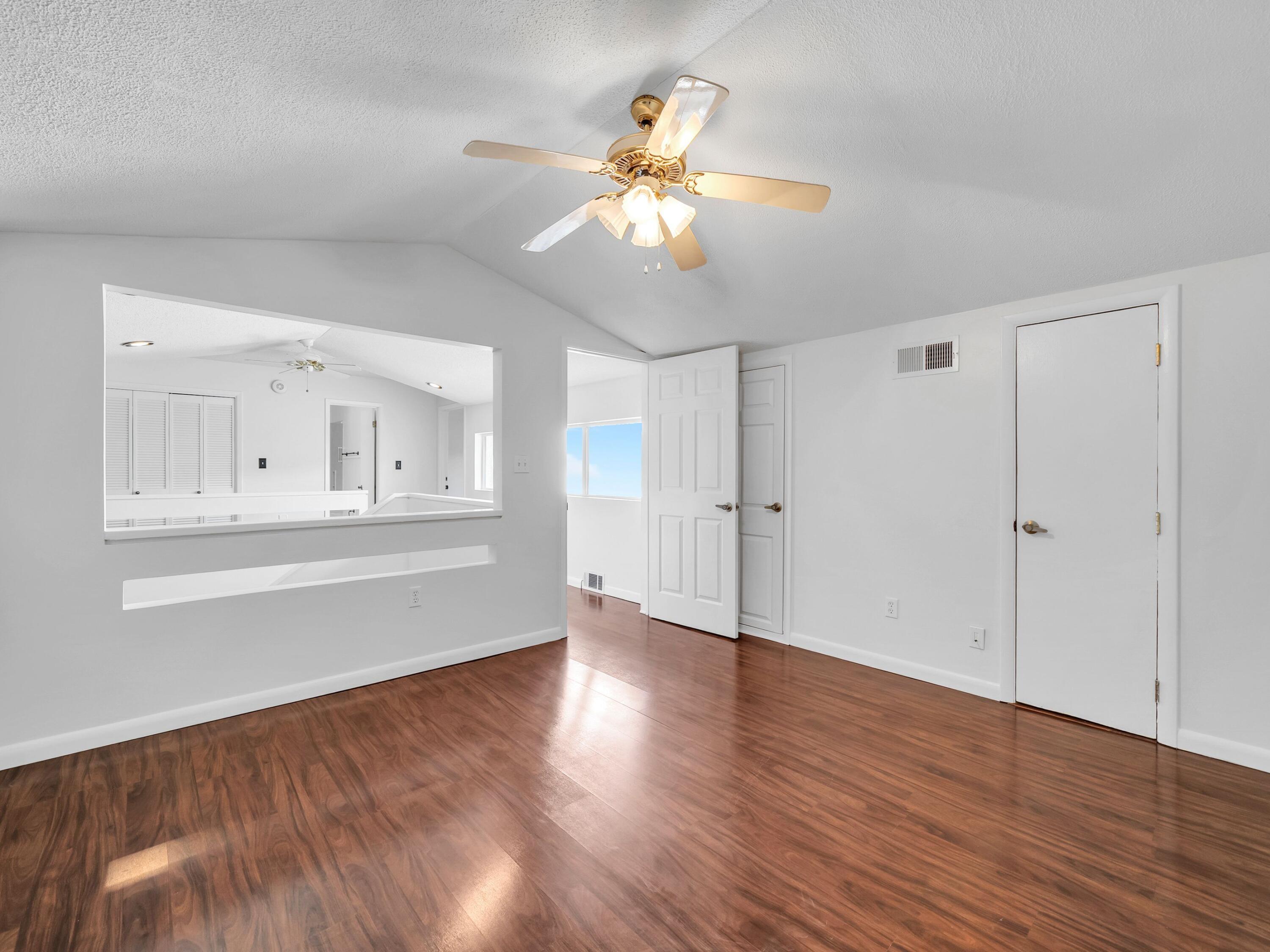 GLENEAGLES GREEN BLUEWATER BAY - Residential