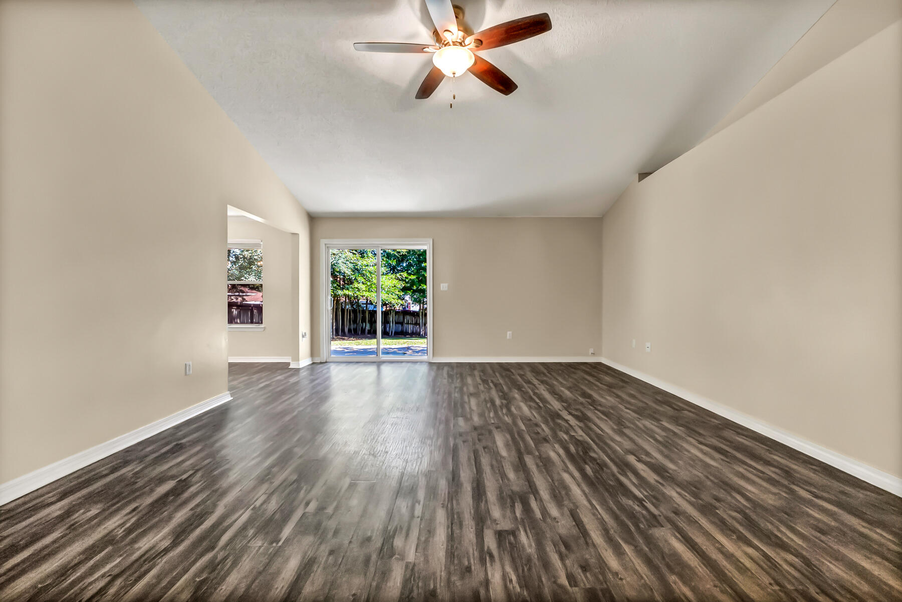 SUGAR CREEK S/D - Residential