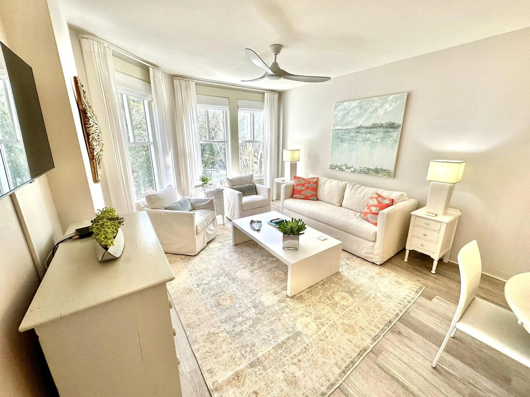 BAHIA CONDO - Residential