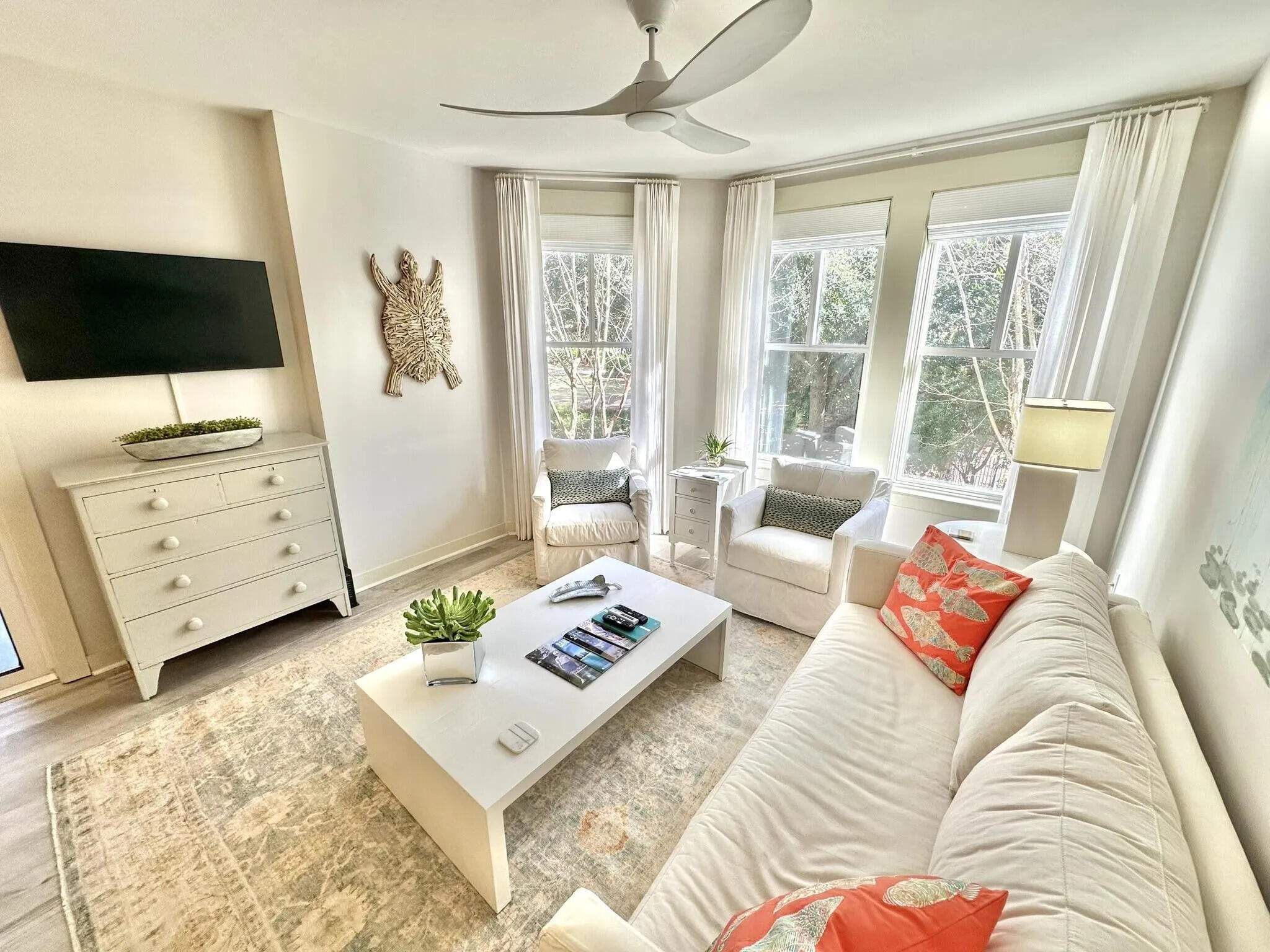 BAHIA CONDO - Residential