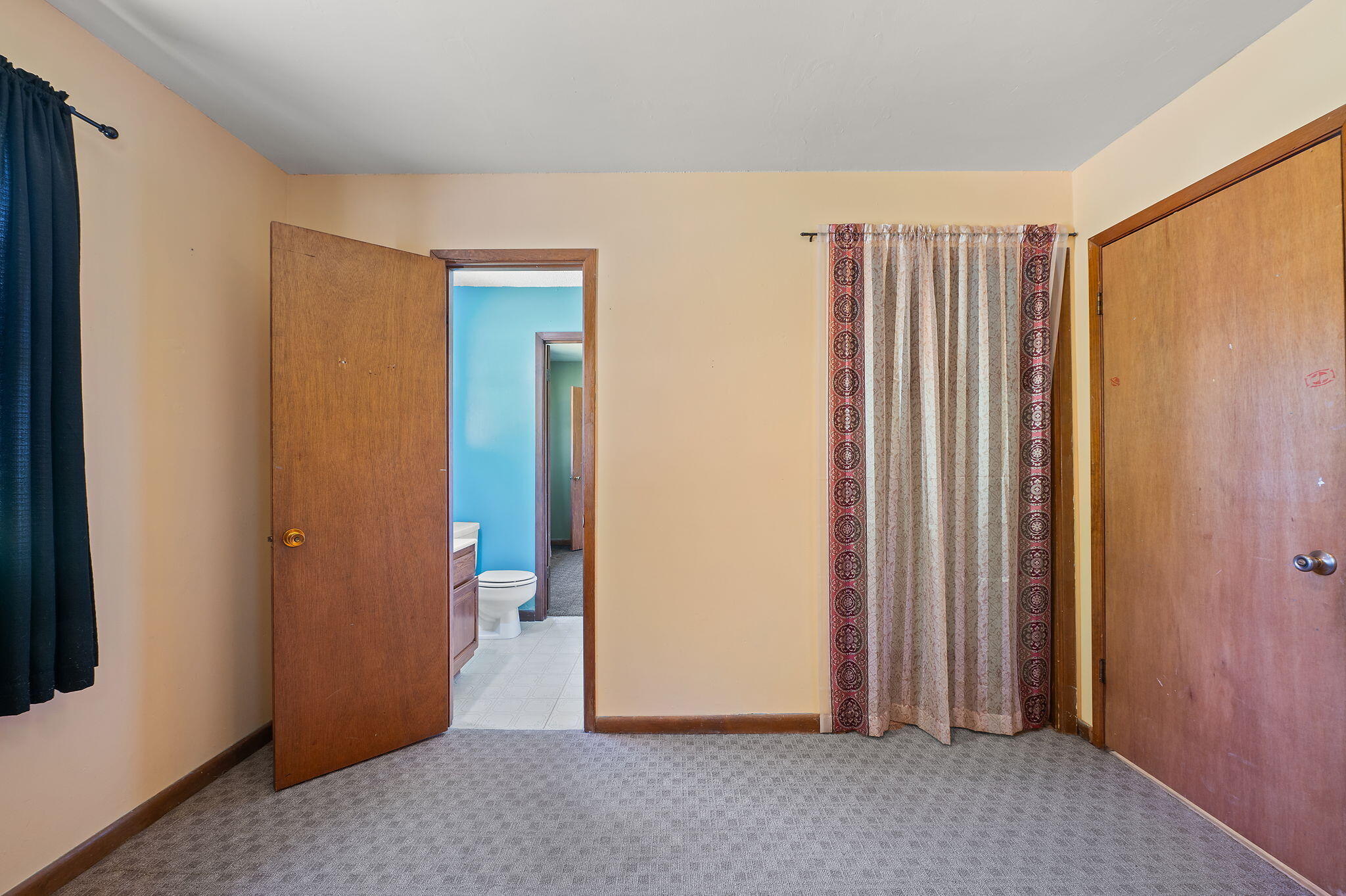 CHEROKEE ACRES - Residential