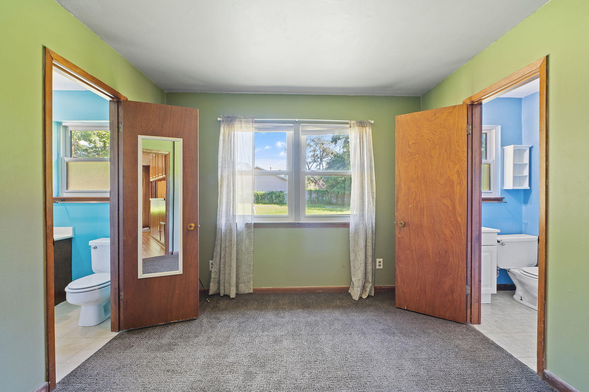 CHEROKEE ACRES - Residential