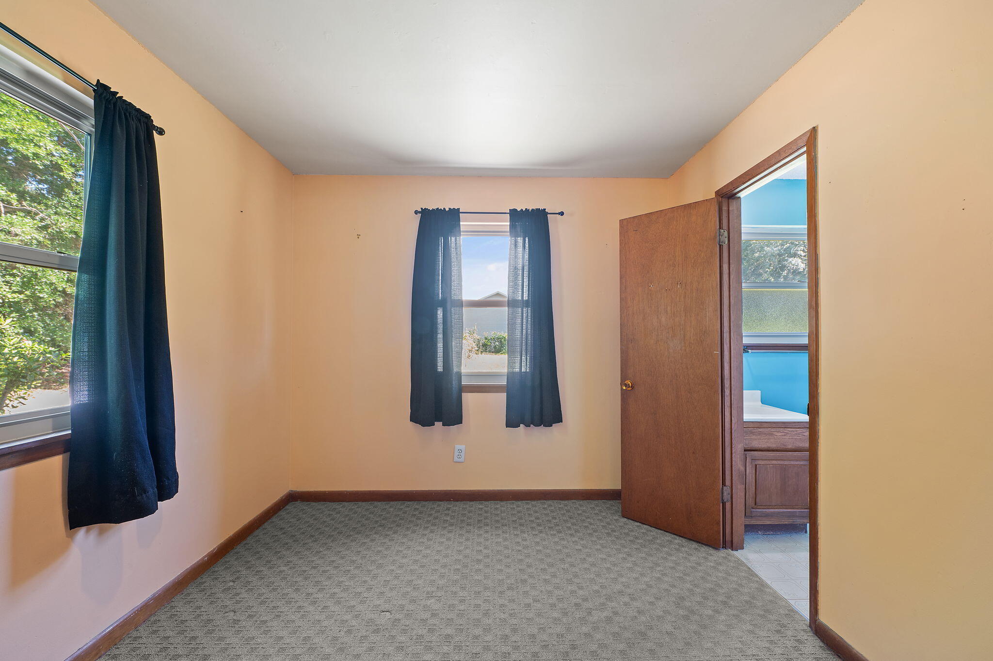 CHEROKEE ACRES - Residential