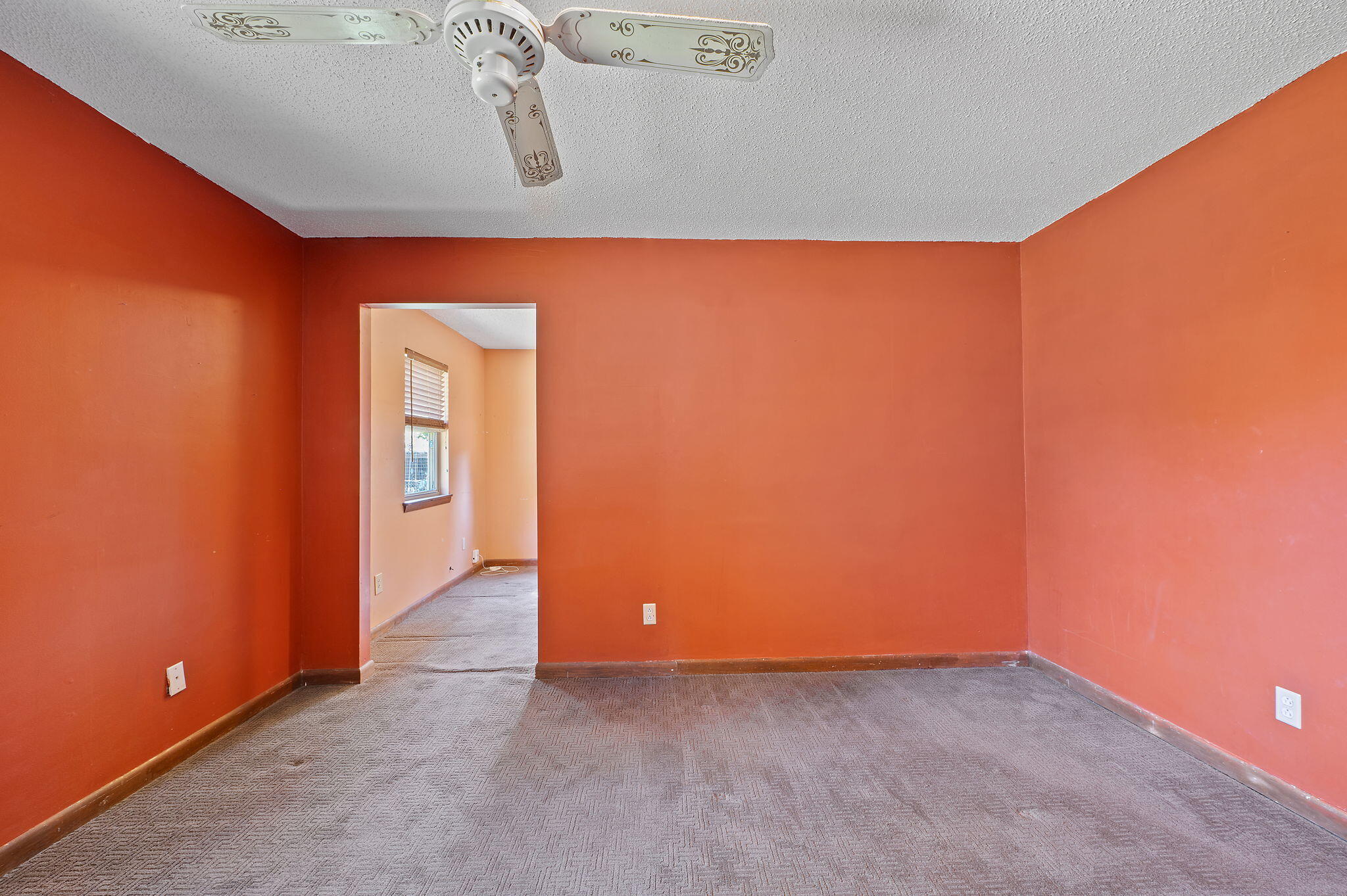 CHEROKEE ACRES - Residential