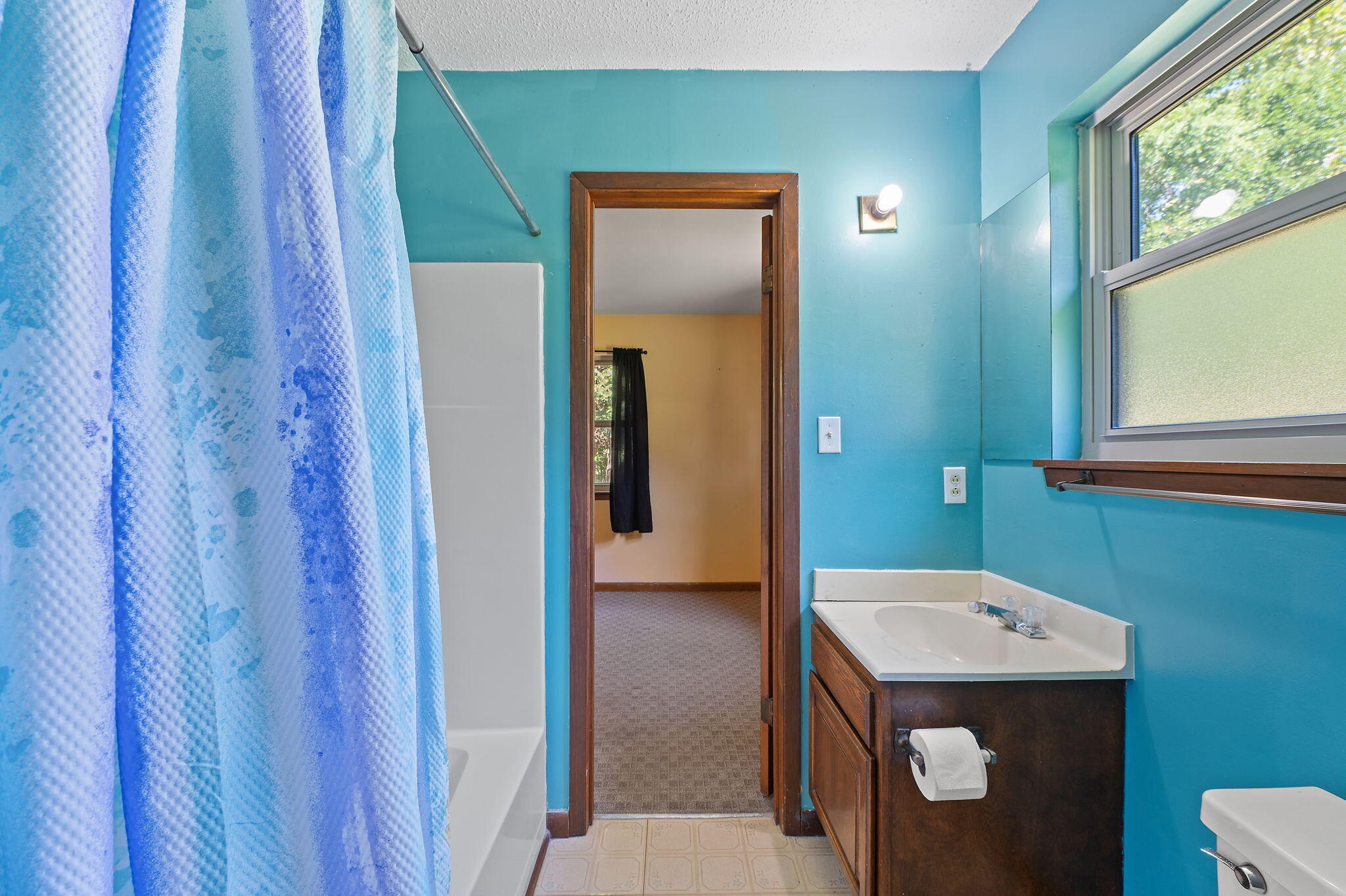 CHEROKEE ACRES - Residential