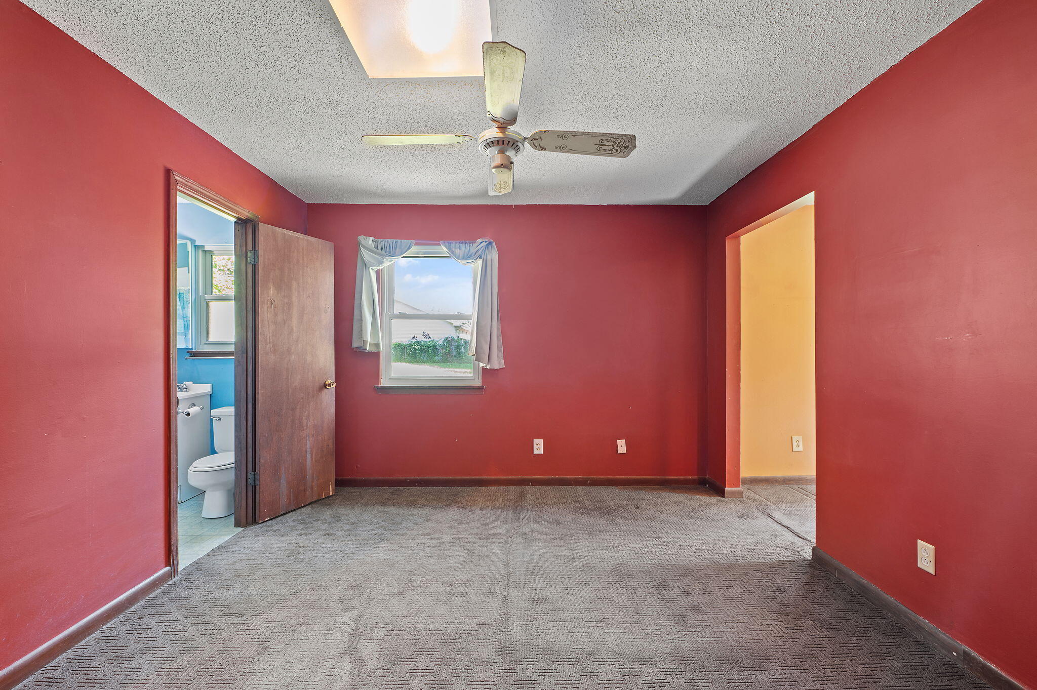 CHEROKEE ACRES - Residential