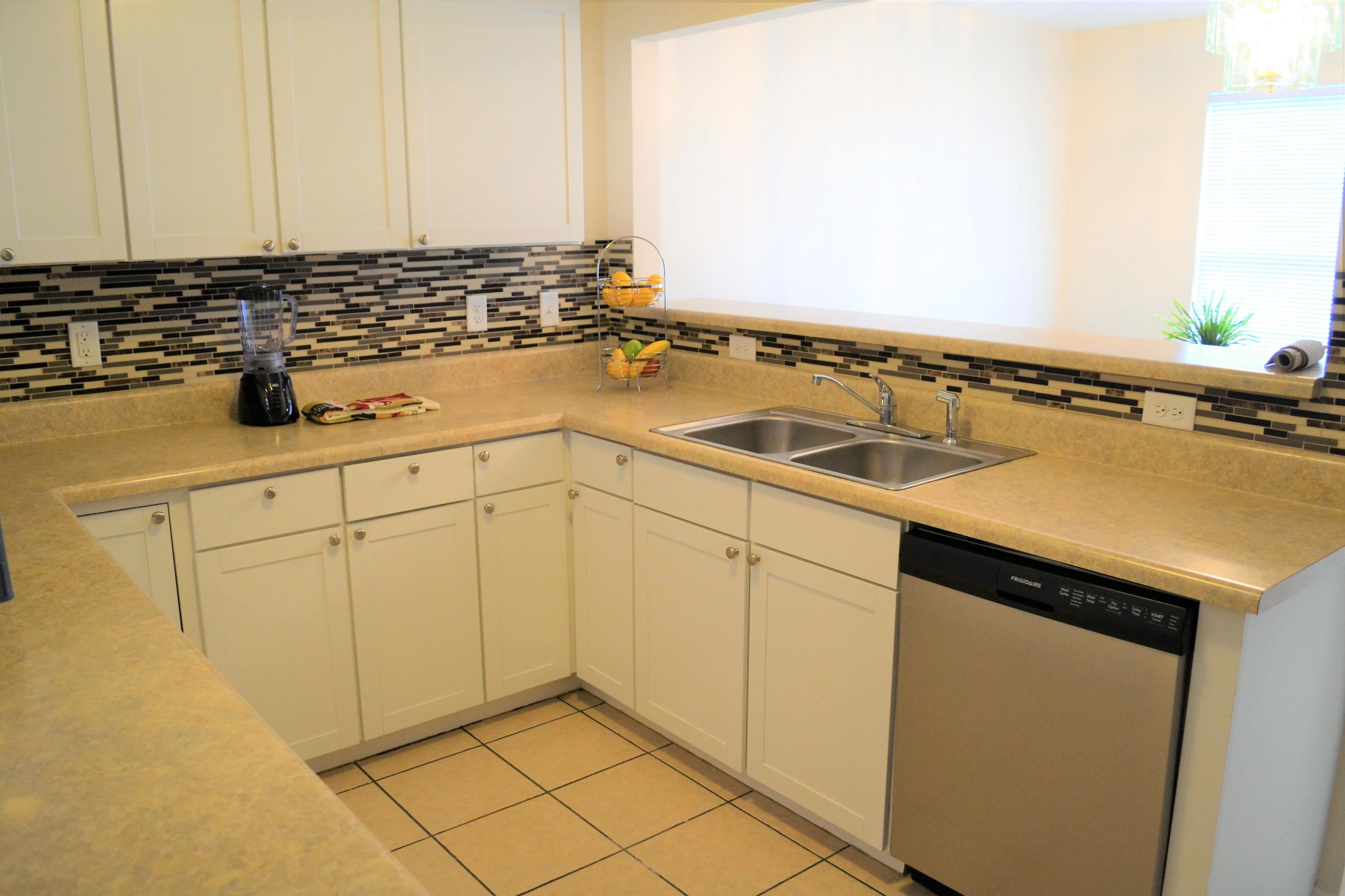 HOLLY GROVE SOUTH - Residential