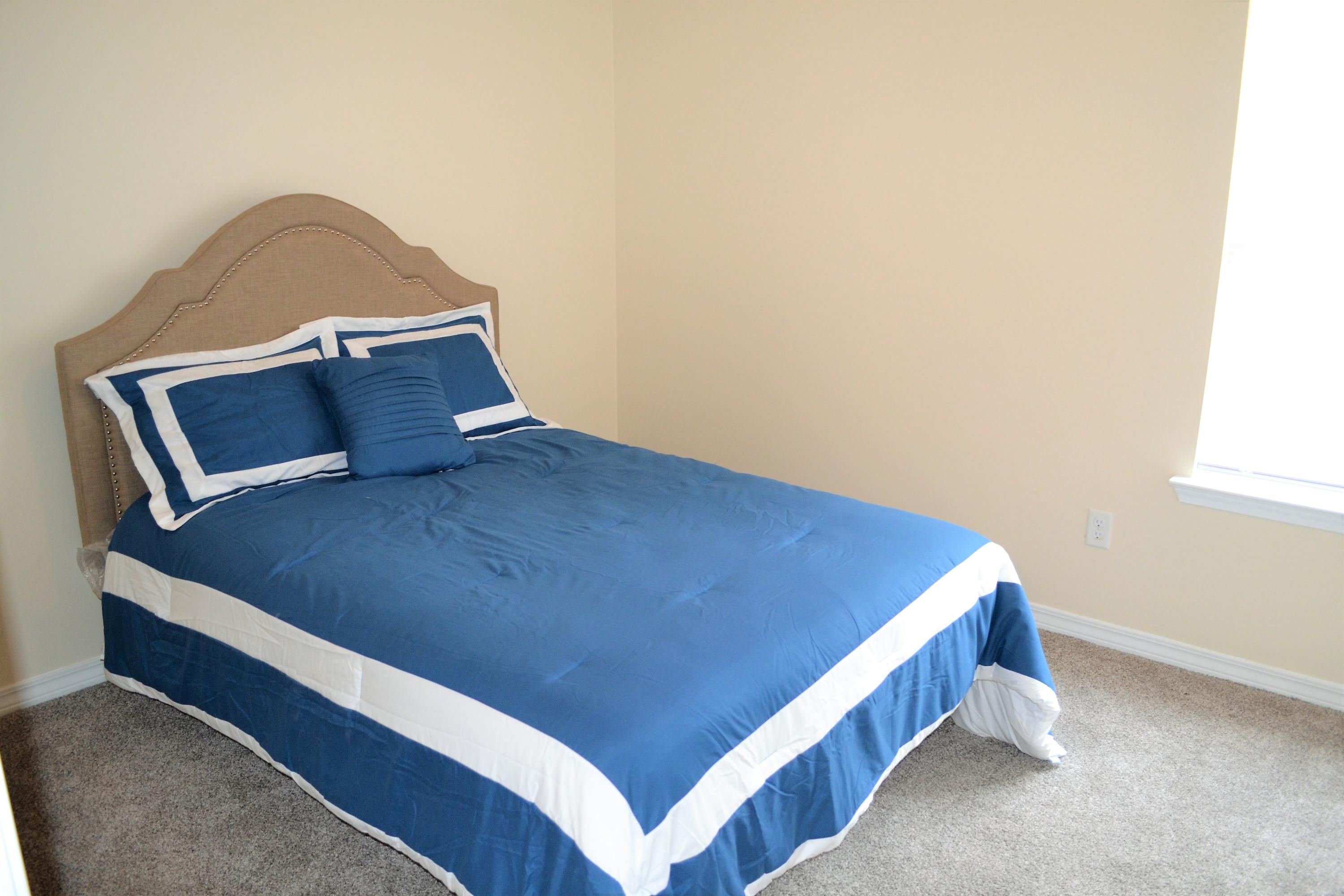 HOLLY GROVE SOUTH - Residential