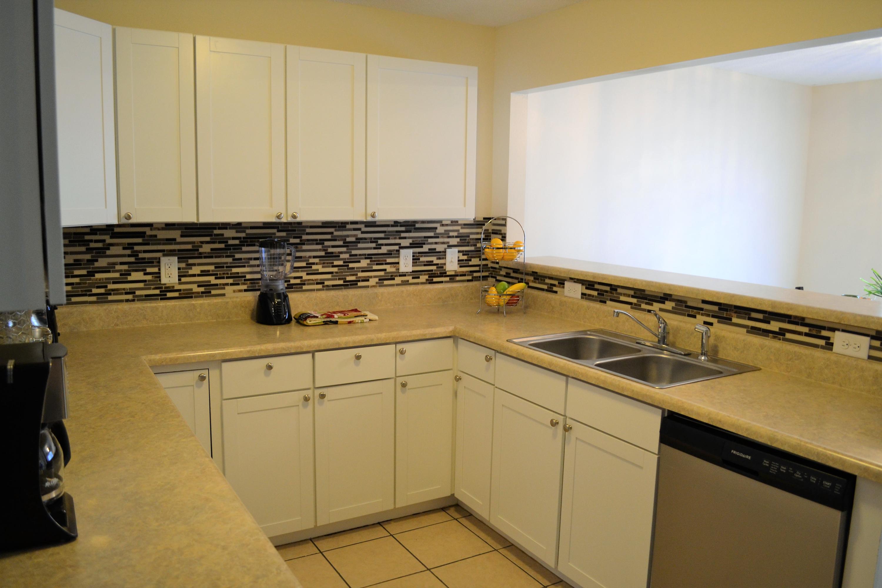 HOLLY GROVE SOUTH - Residential