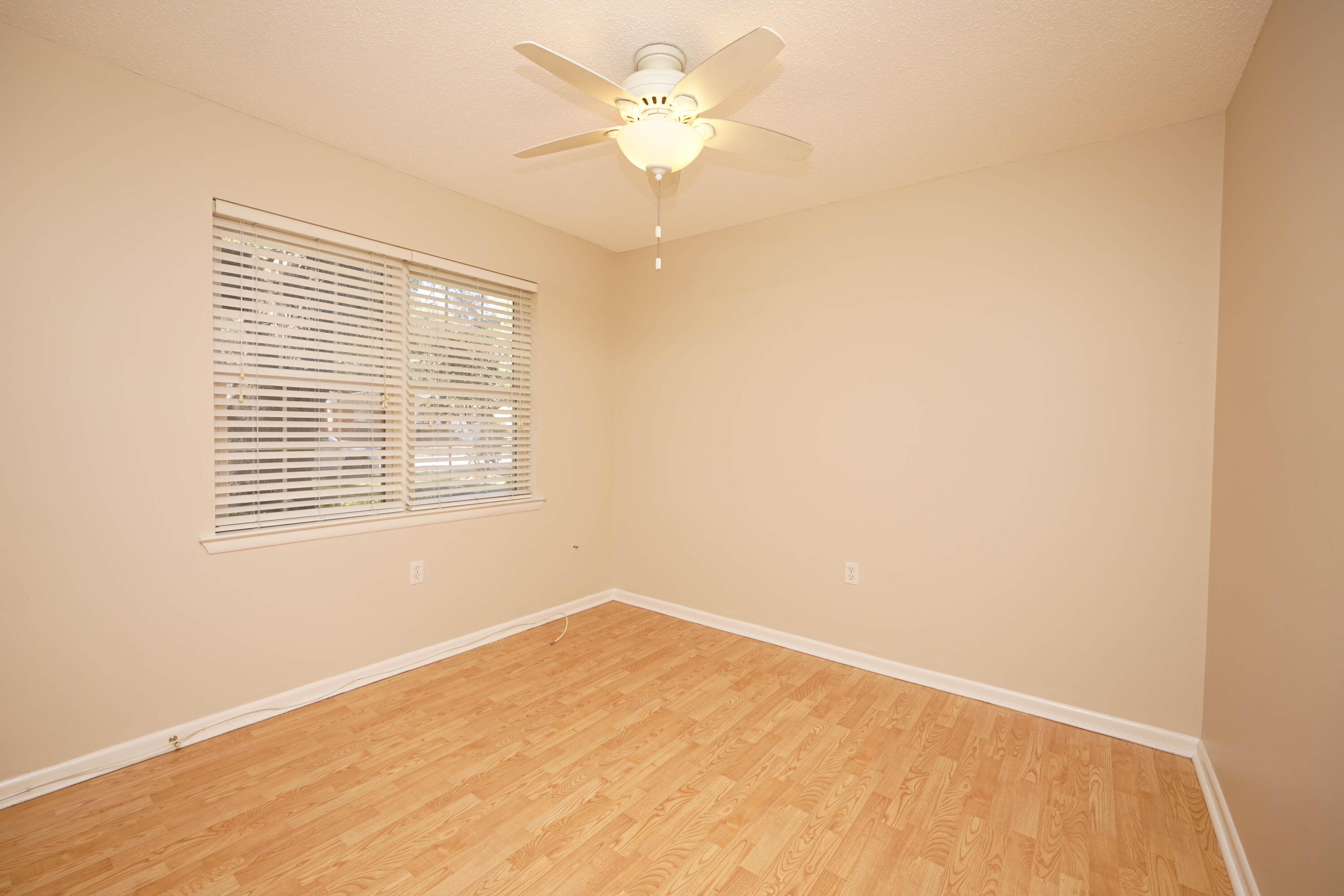 SHERWOOD FOREST LOT 36 - Residential