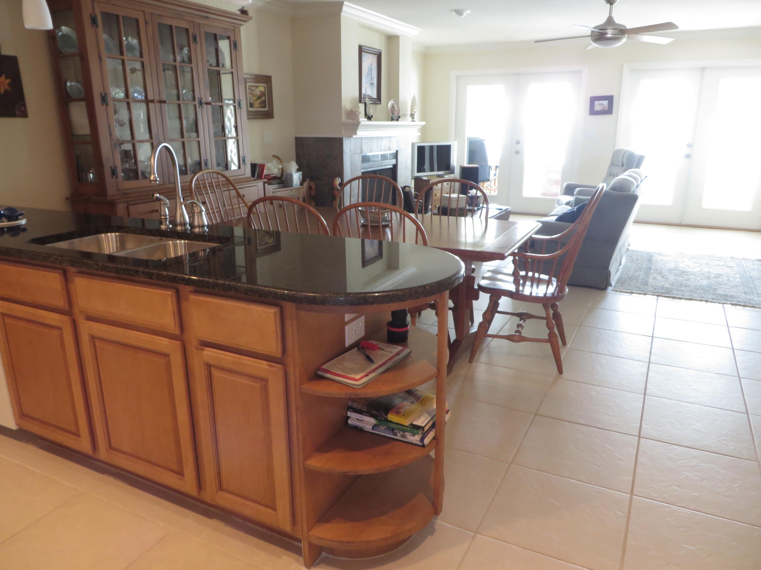 SEA PINES T/H - Residential