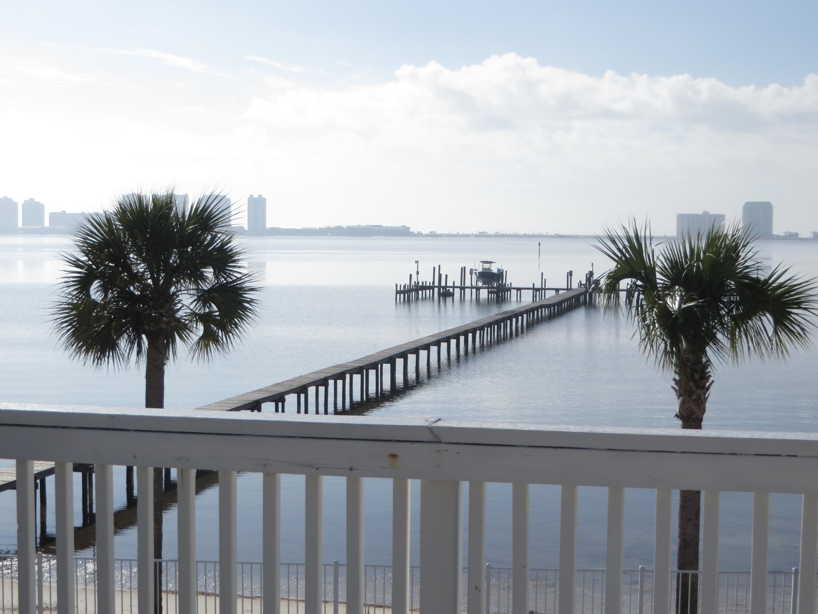 SEA PINES T/H - Residential