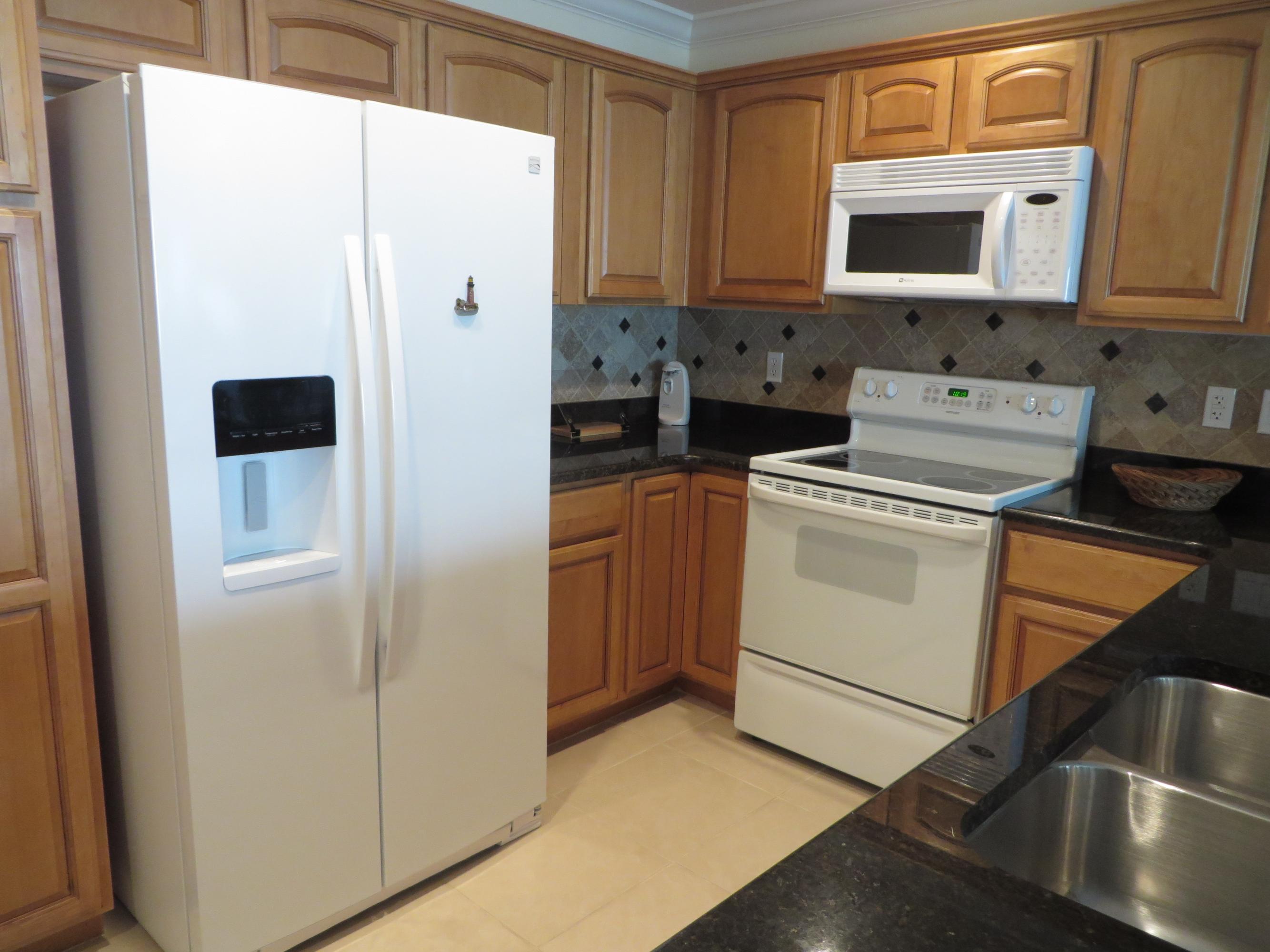 SEA PINES T/H - Residential