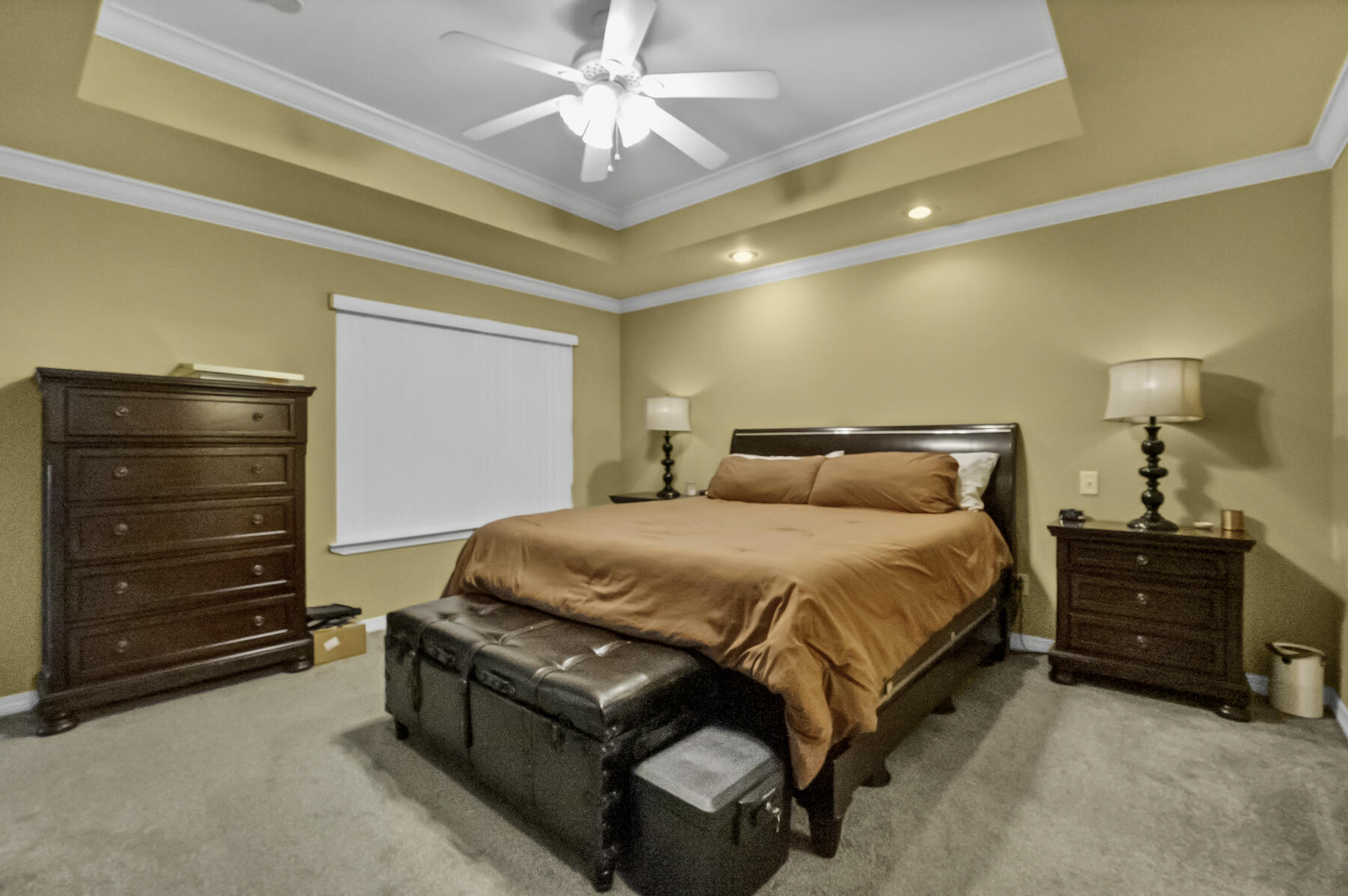 LAKESIDE VILLAGE - Residential Lease