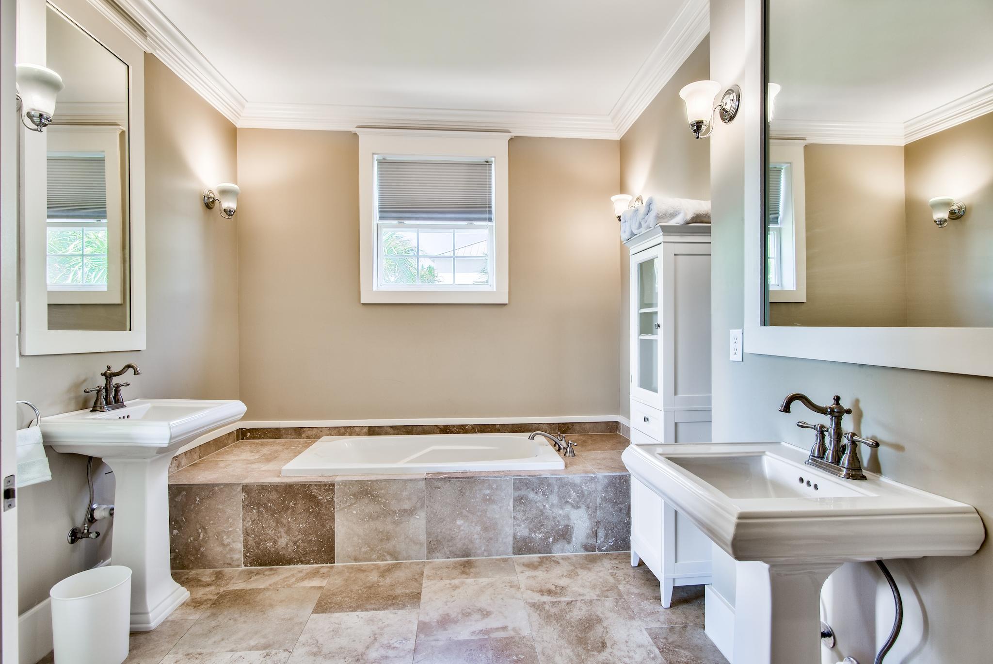 CYPRESS BREEZE PLANTATION - Residential