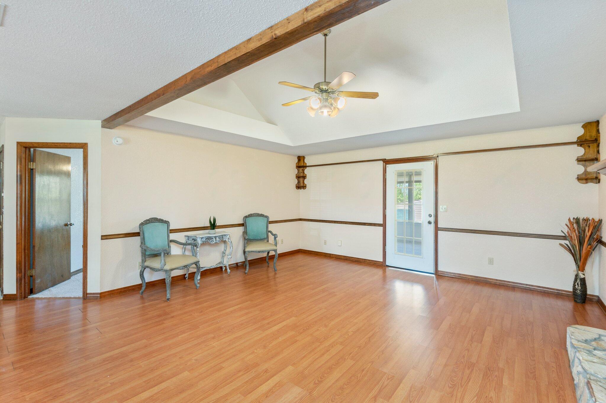 NORTHVIEW ESTATES 4TH ADDN - Residential