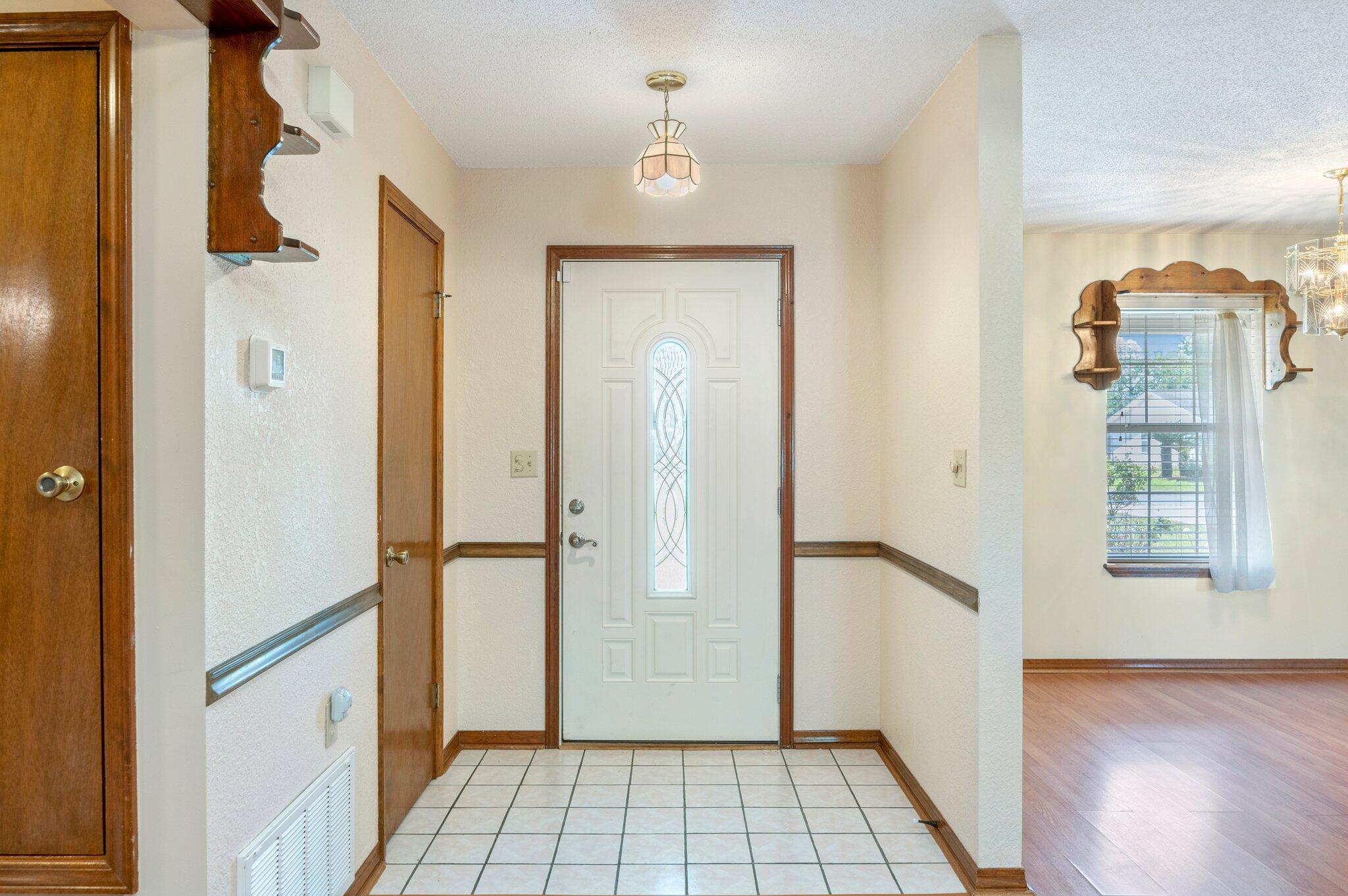 NORTHVIEW ESTATES 4TH ADDN - Residential