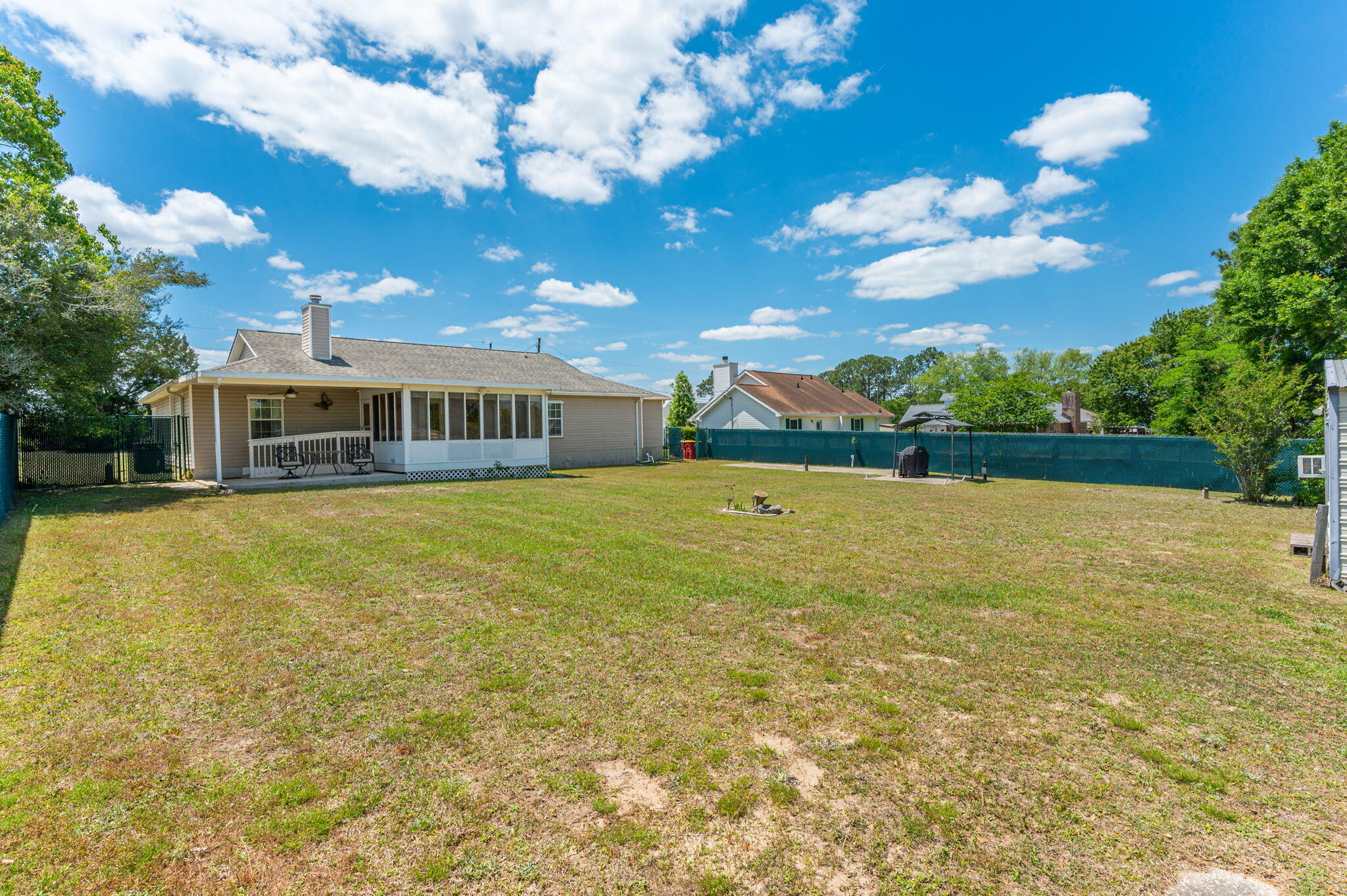 NORTHVIEW ESTATES 4TH ADDN - Residential