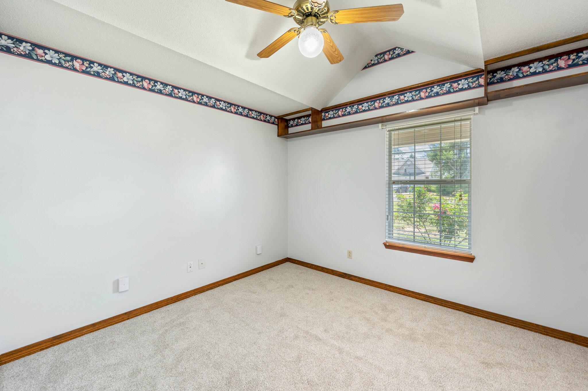 NORTHVIEW ESTATES 4TH ADDN - Residential