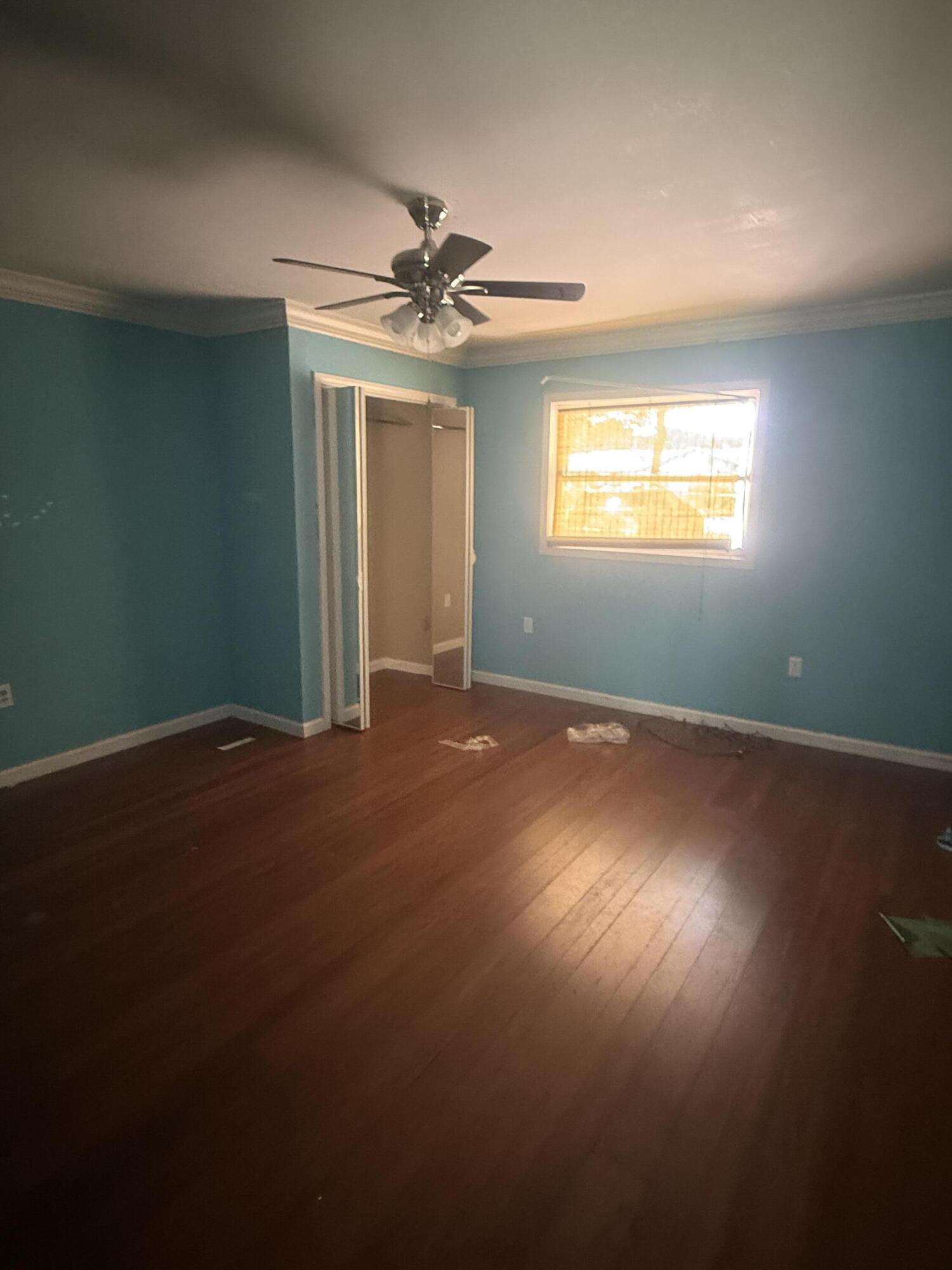CRESTVIEW - Residential