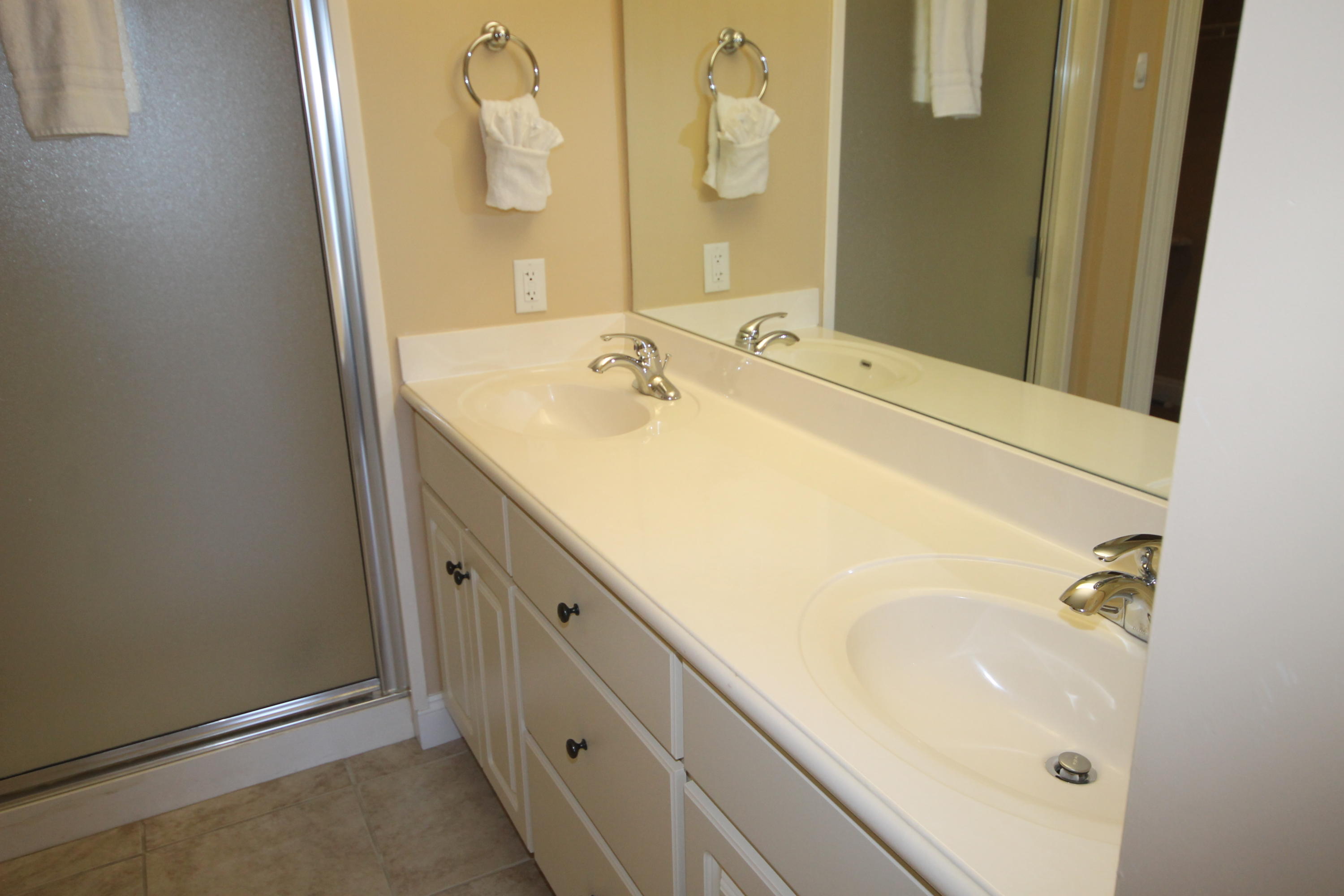 TREASURE ISLAND - Residential