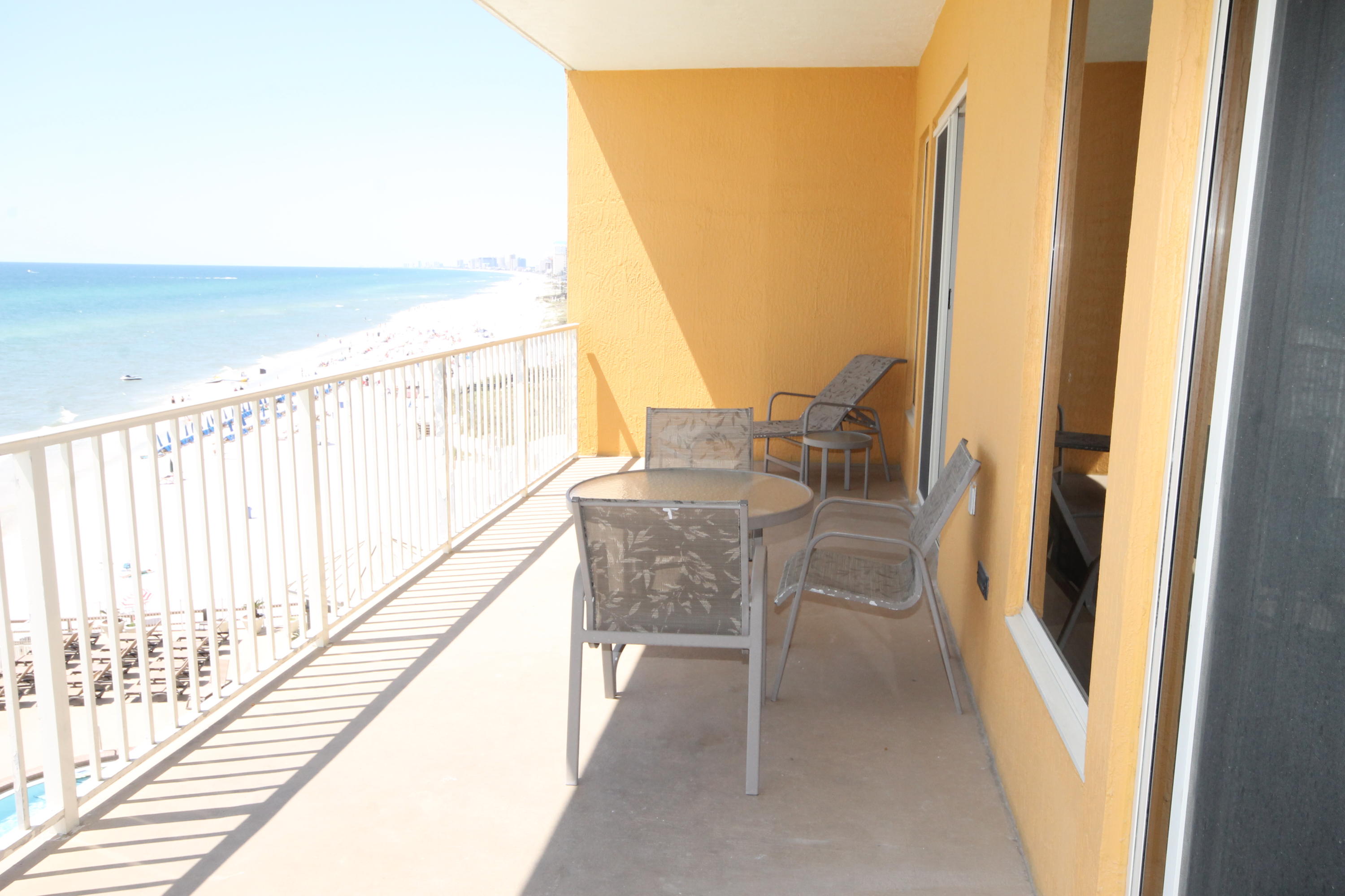 TREASURE ISLAND - Residential