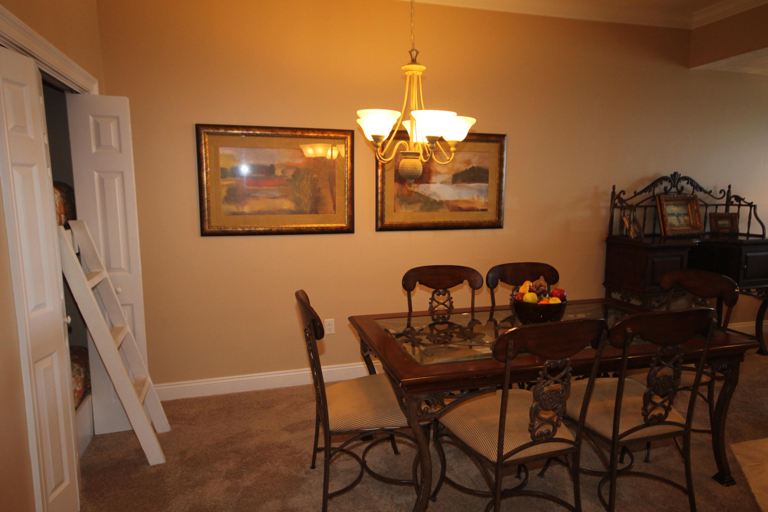 TREASURE ISLAND - Residential