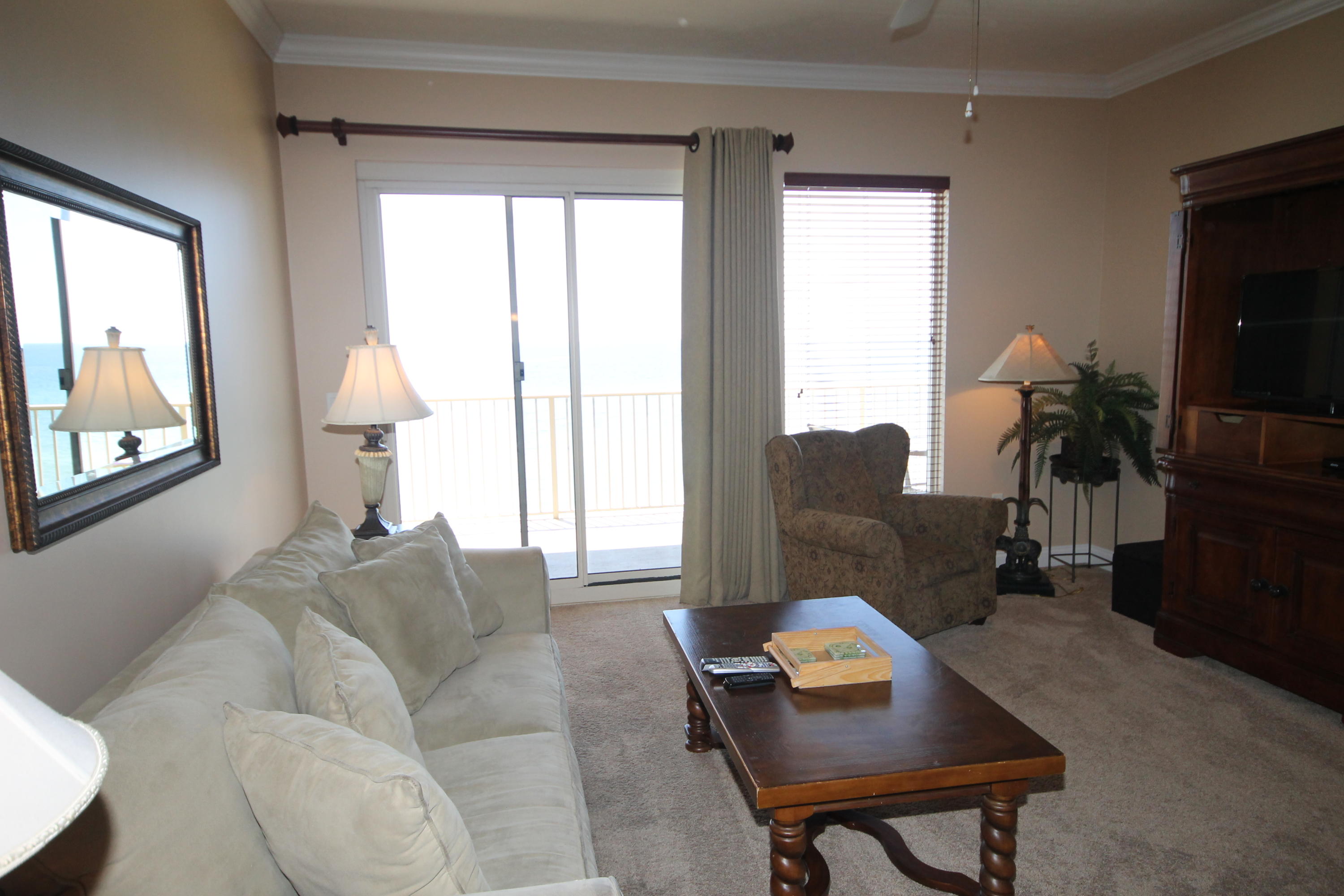 TREASURE ISLAND - Residential