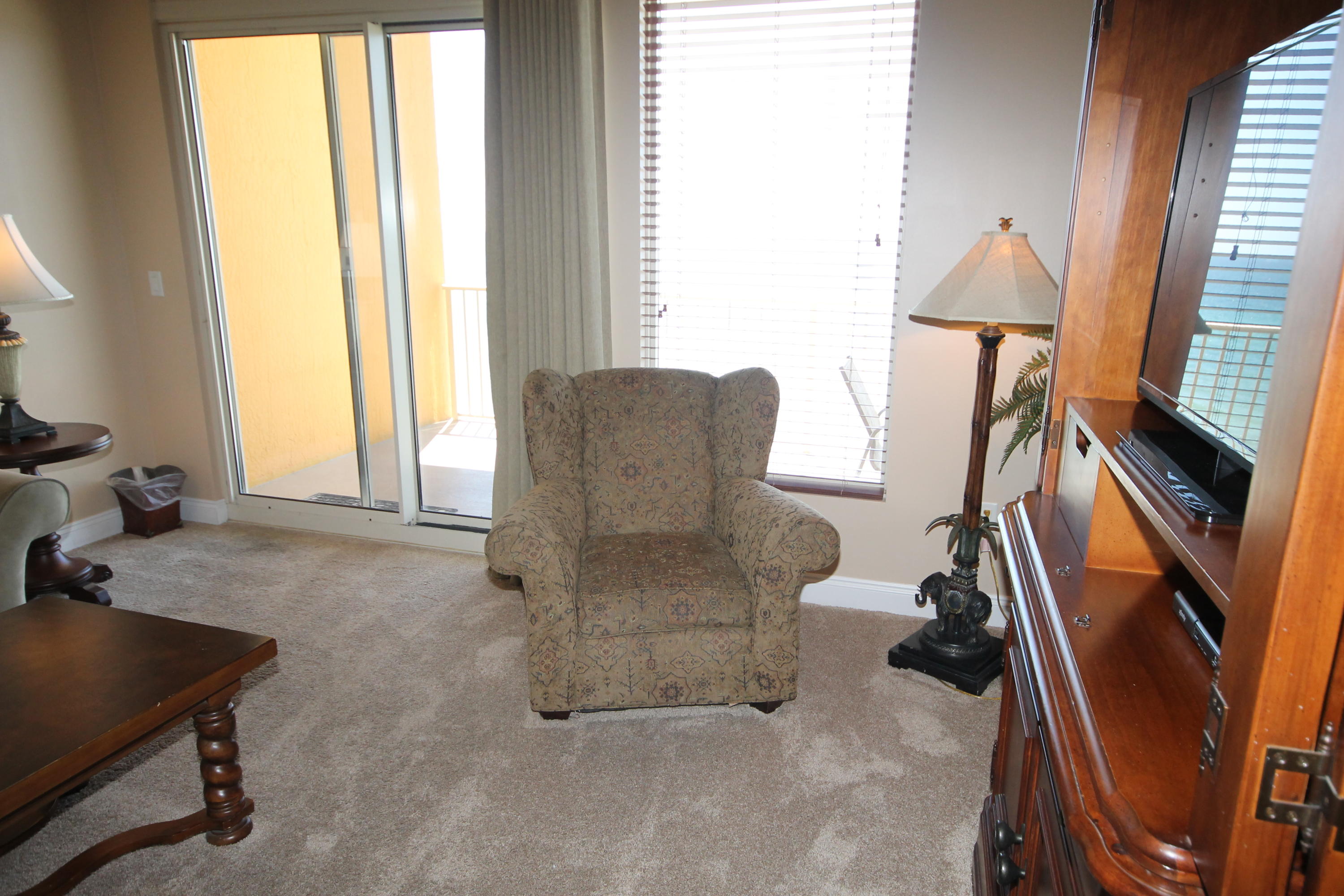 TREASURE ISLAND - Residential